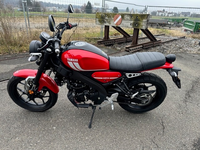 YAMAHA XSR 125-image-5