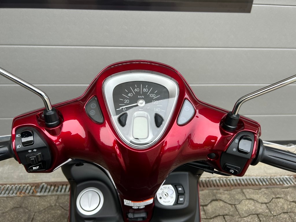YAMAHA XC D'elight LTS 125-image-6