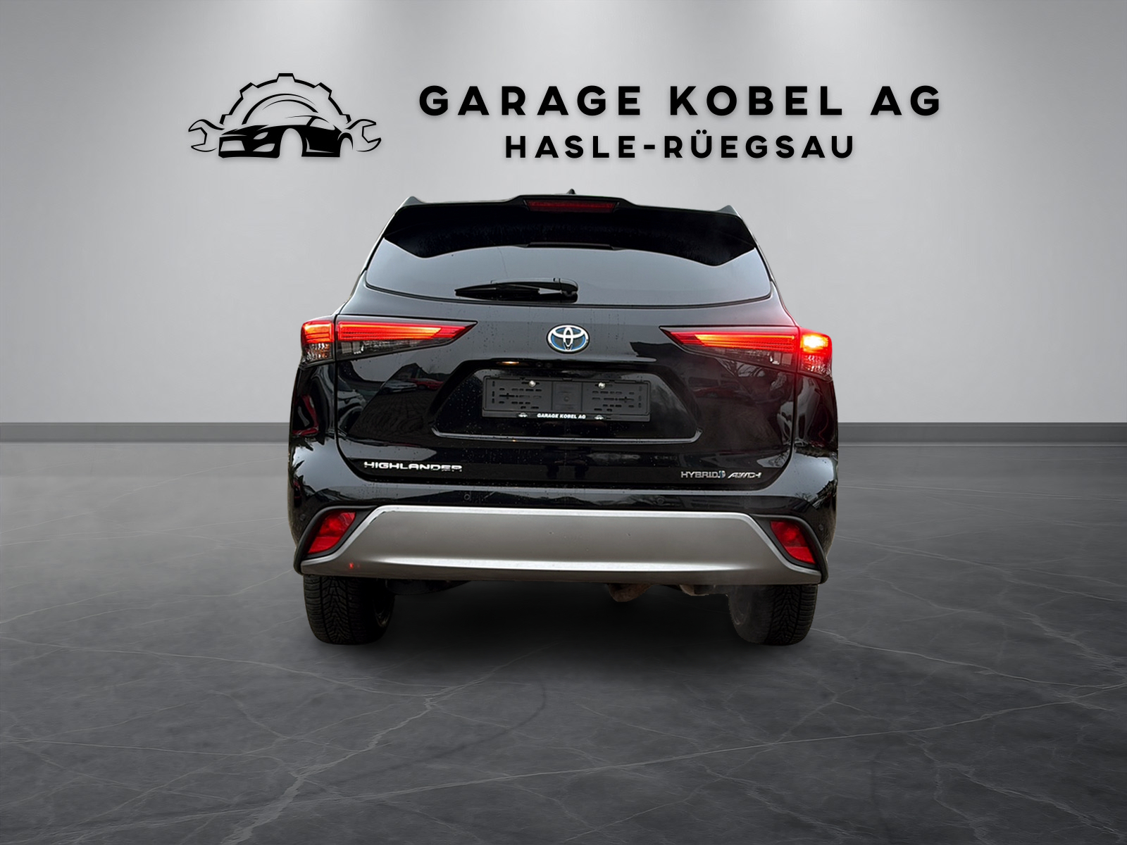 TOYOTA Highlander 2.5 HSD Premium e-CVT-showroom-element-3