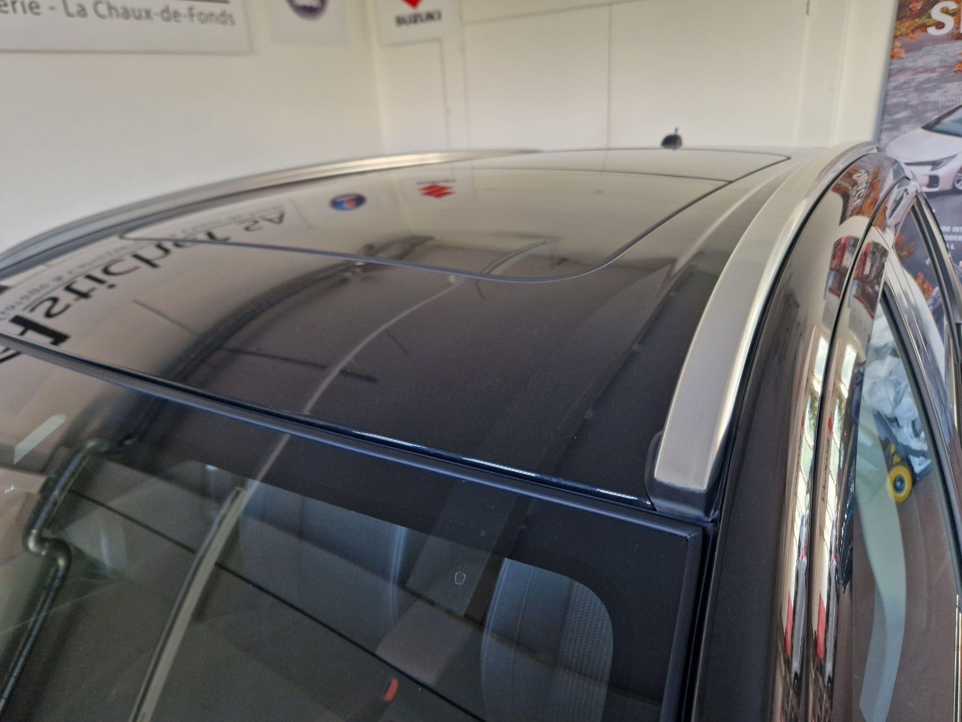 SUZUKI S-Cross 1.5 Compact Top Hybrid 4x4-image-27