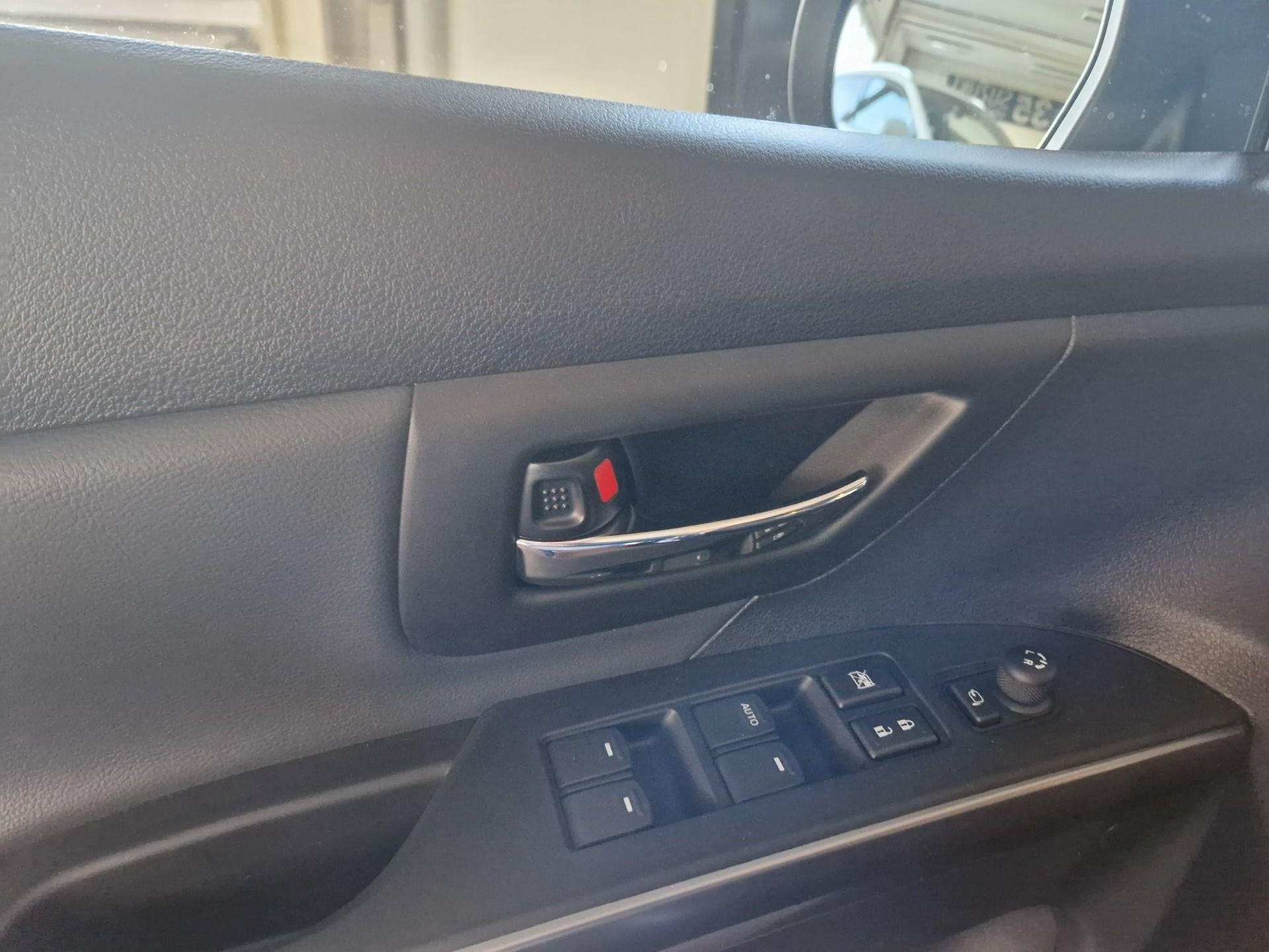 SUZUKI S-Cross 1.5 Compact Top Hybrid 4x4-image-14