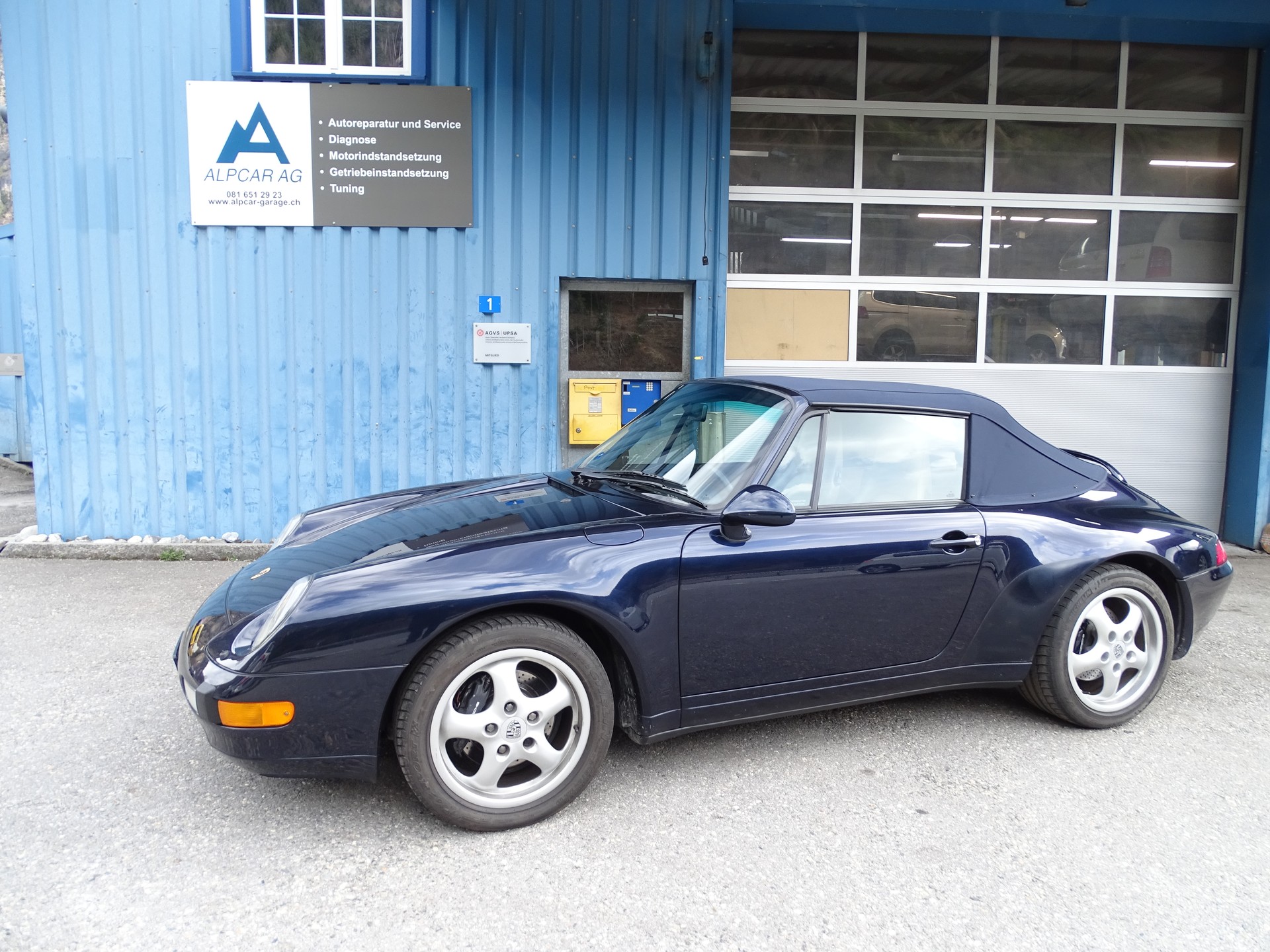 PORSCHE 993 Carrera 2 Cabrio