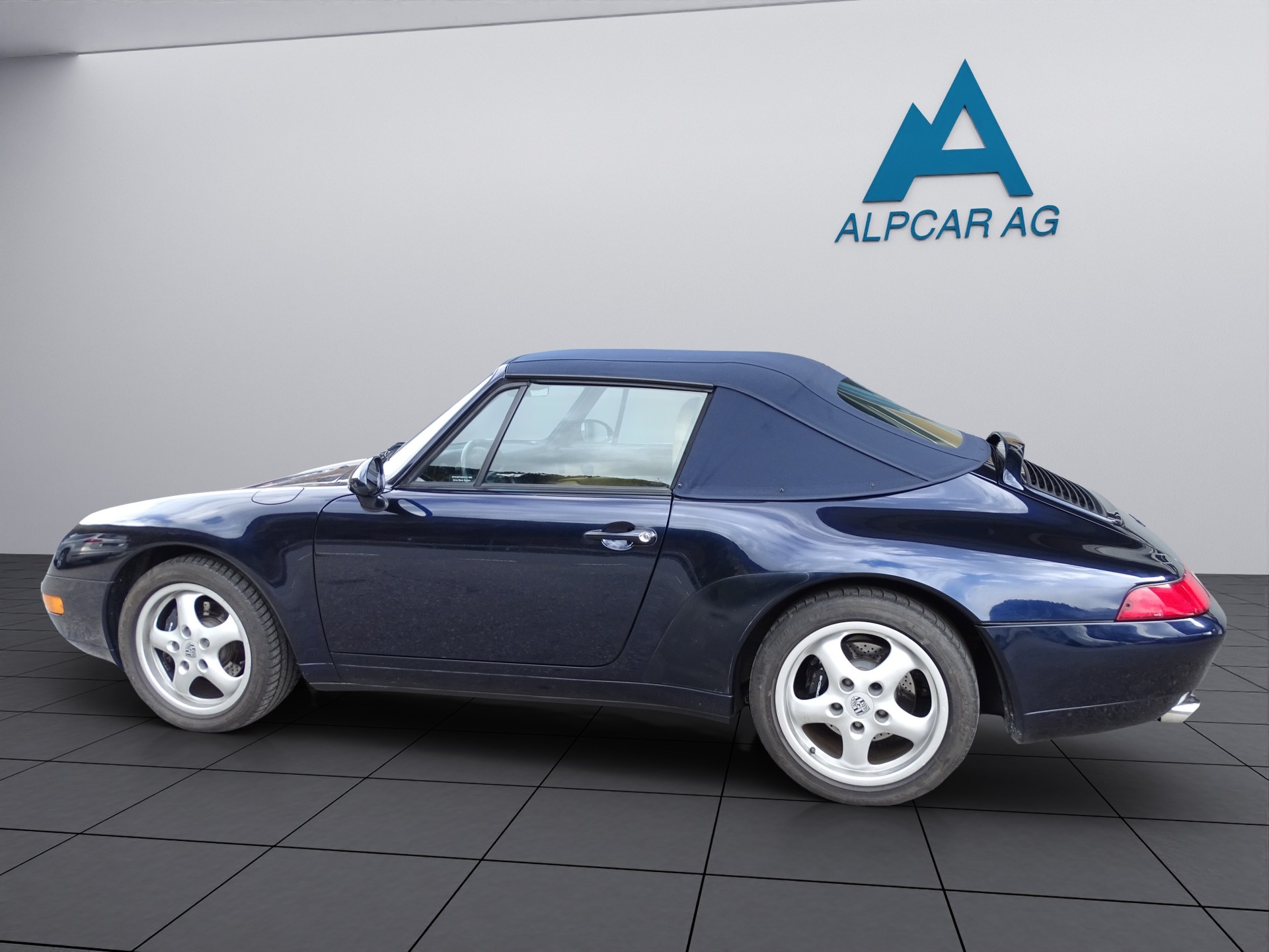 PORSCHE 993 Carrera 2 Cabrio-image-3
