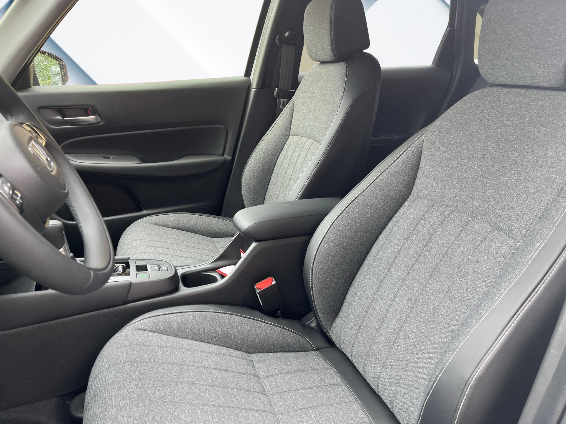 HONDA Jazz 1.5 i-MMD Advance-image-9