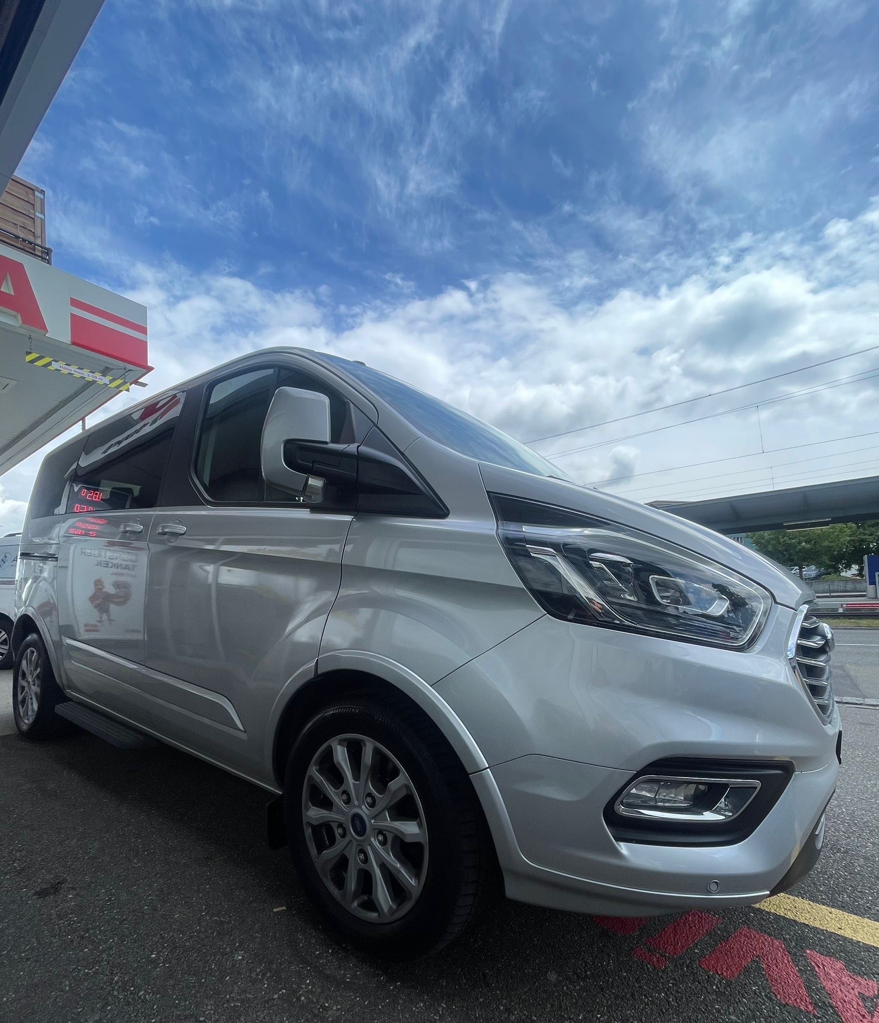 FORD Tourneo Custom 310 L1H1 Titanium SelectShift Automat 8-Sitzer-image-2