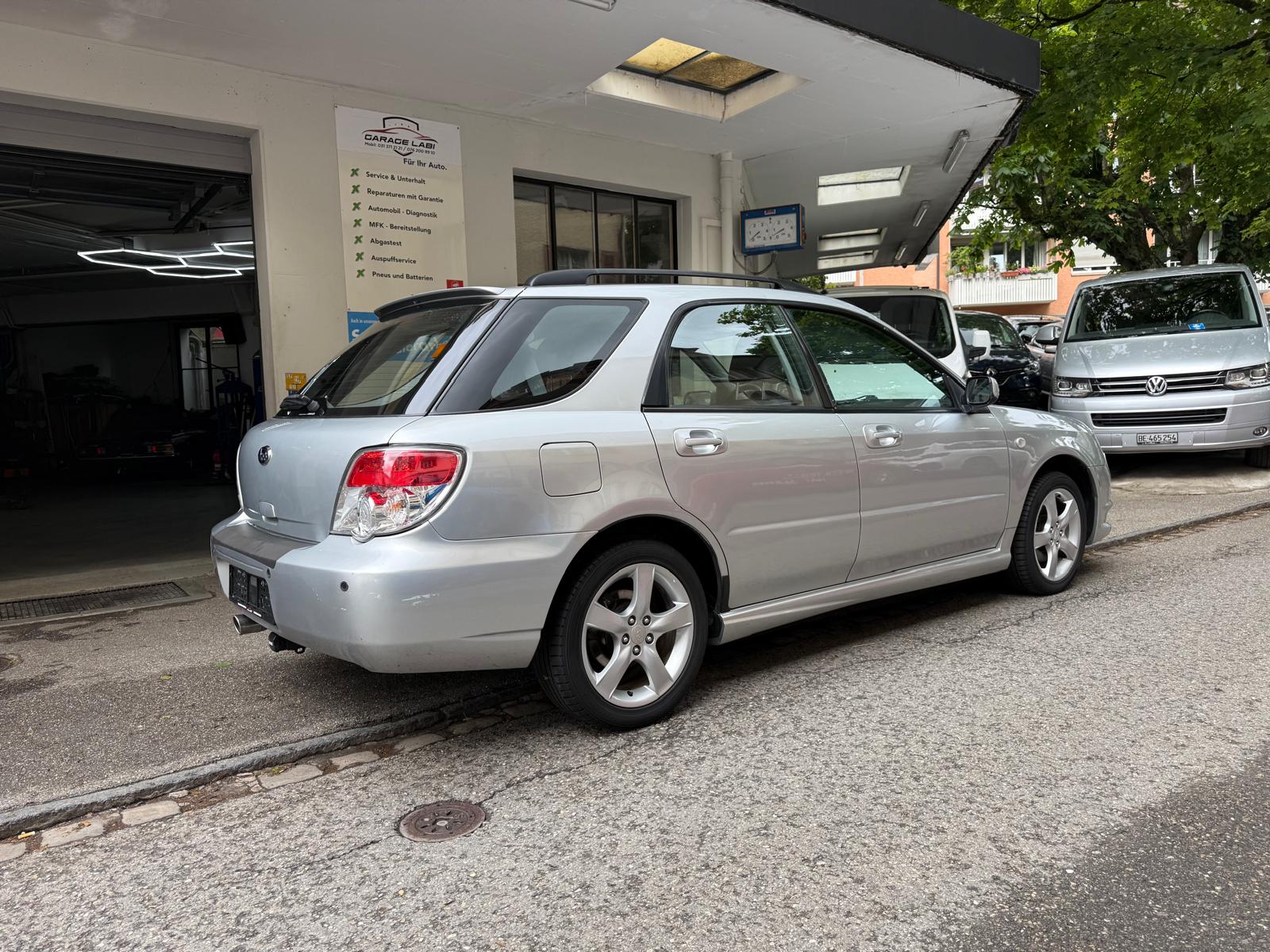 SUBARU Impreza 2.0R Swiss-image-3