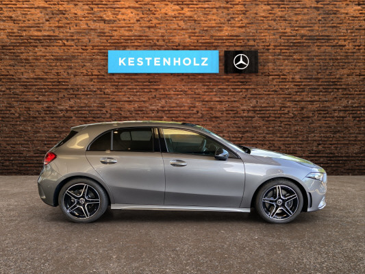 MERCEDES-BENZ A 250 AMG Line 4Matic-showroom-element-2