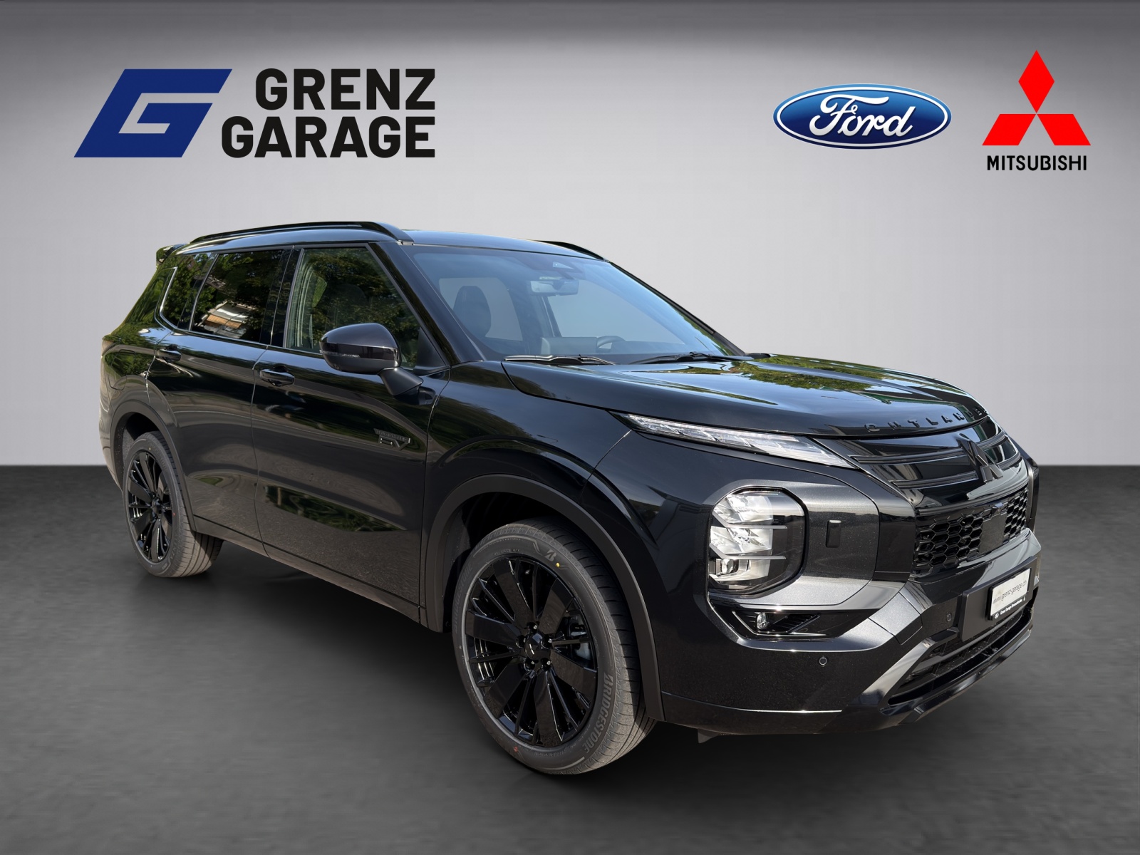 MITSUBISHI Outlander 2.4 PHEV Sport 4x4-image-7