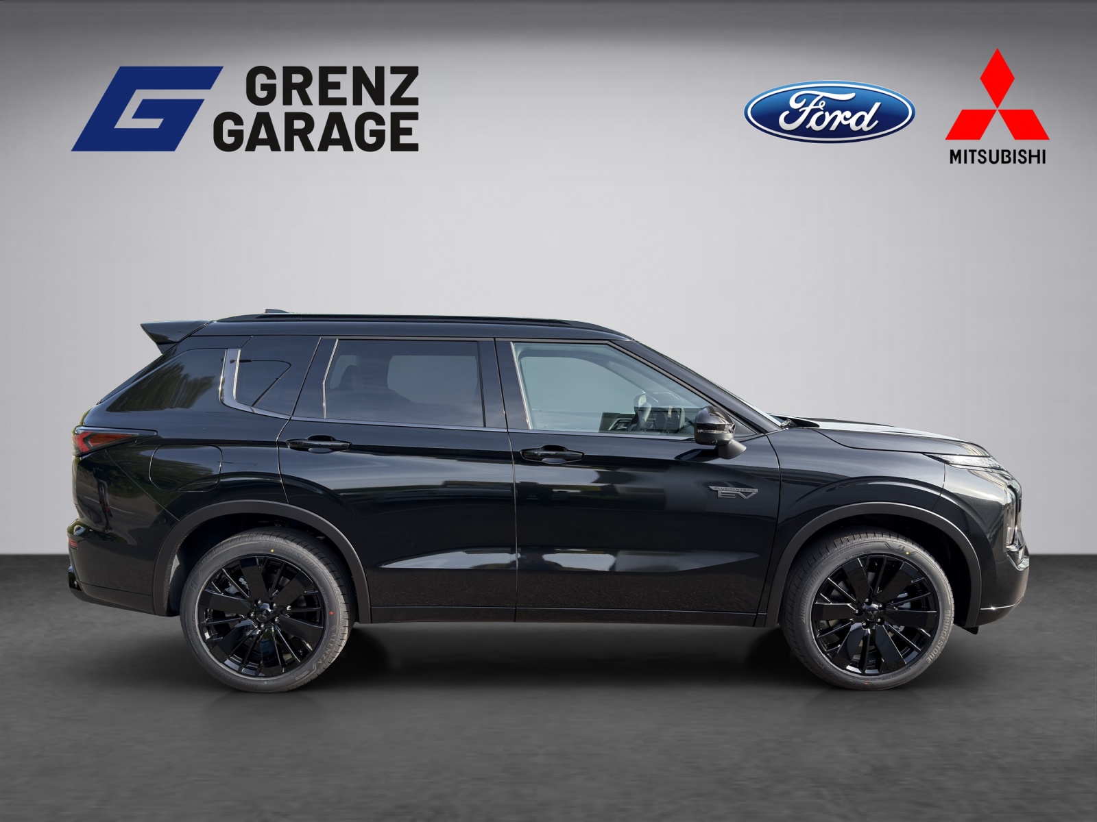 MITSUBISHI Outlander 2.4 PHEV Sport 4x4-image-6