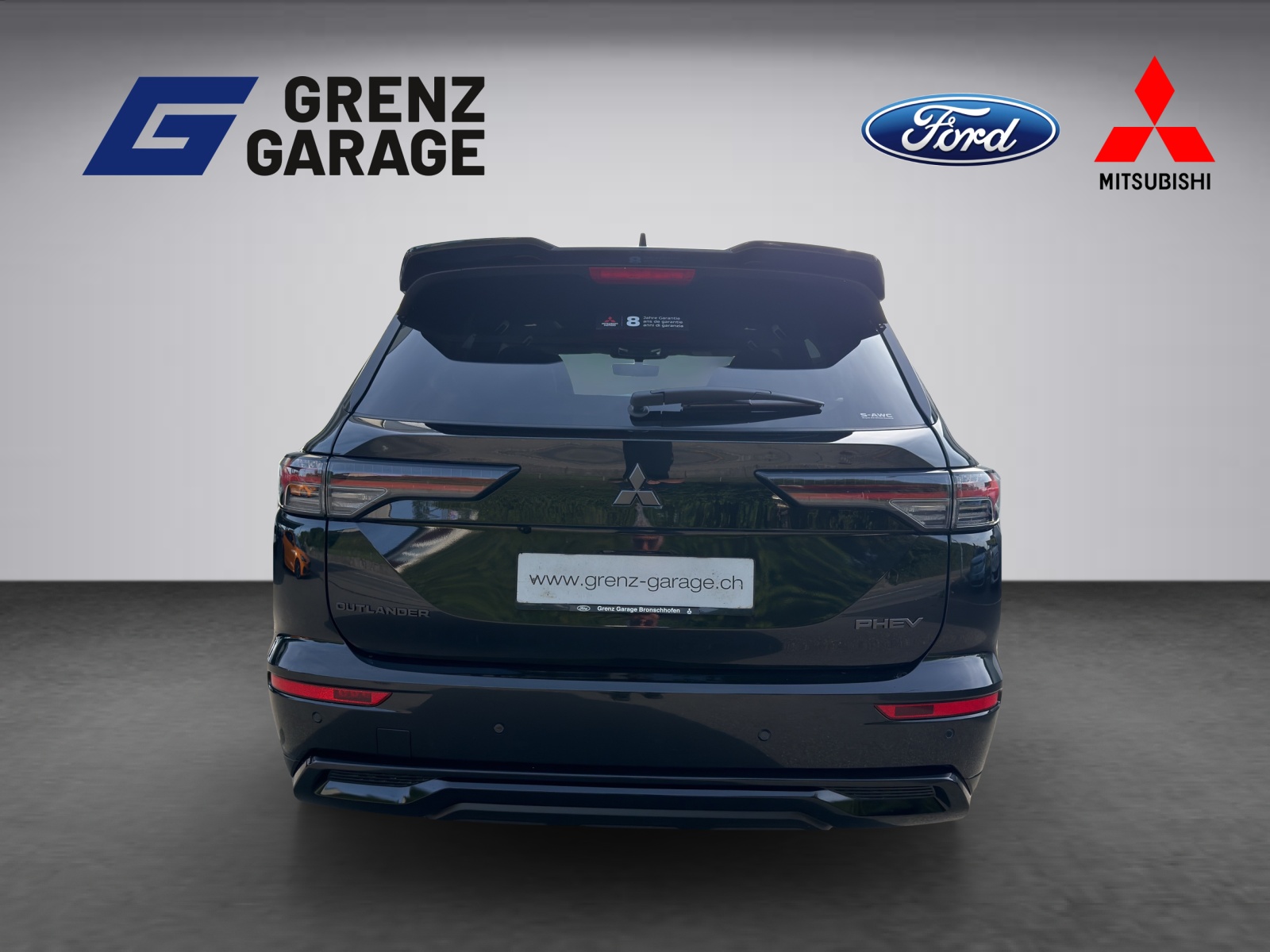 MITSUBISHI Outlander 2.4 PHEV Sport 4x4-image-4