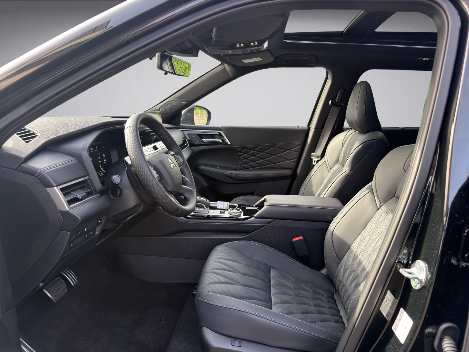 MITSUBISHI Outlander 2.4 PHEV Sport 4x4-image-8