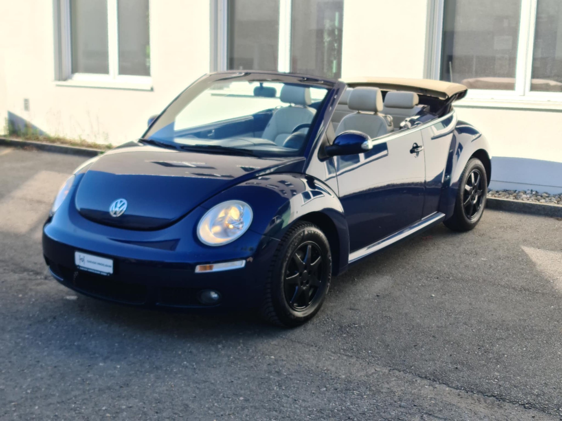 VW Beetle Cabrio 1.8 T-image-2