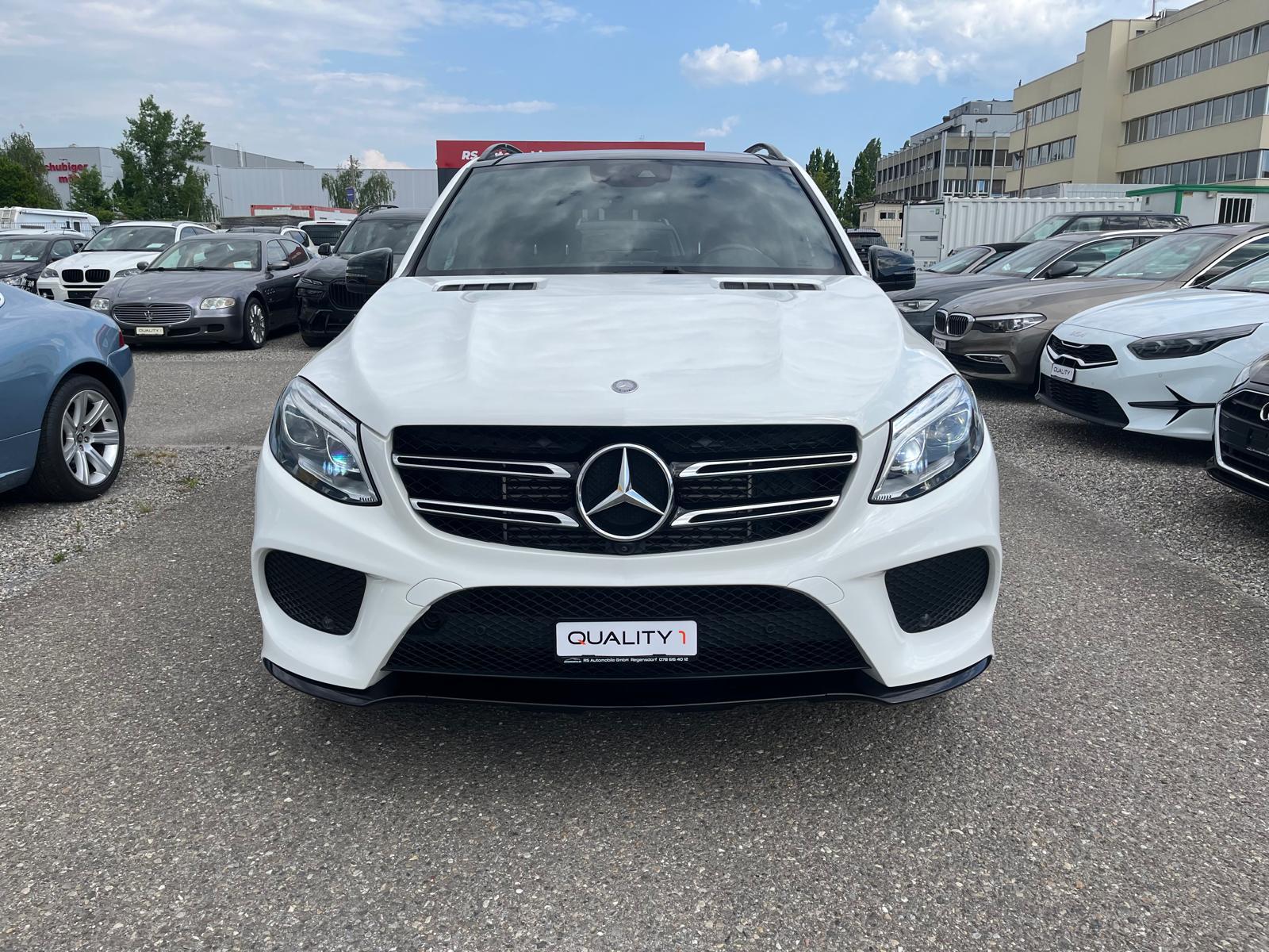 MERCEDES-BENZ GLE 350 d-showroom-element-2