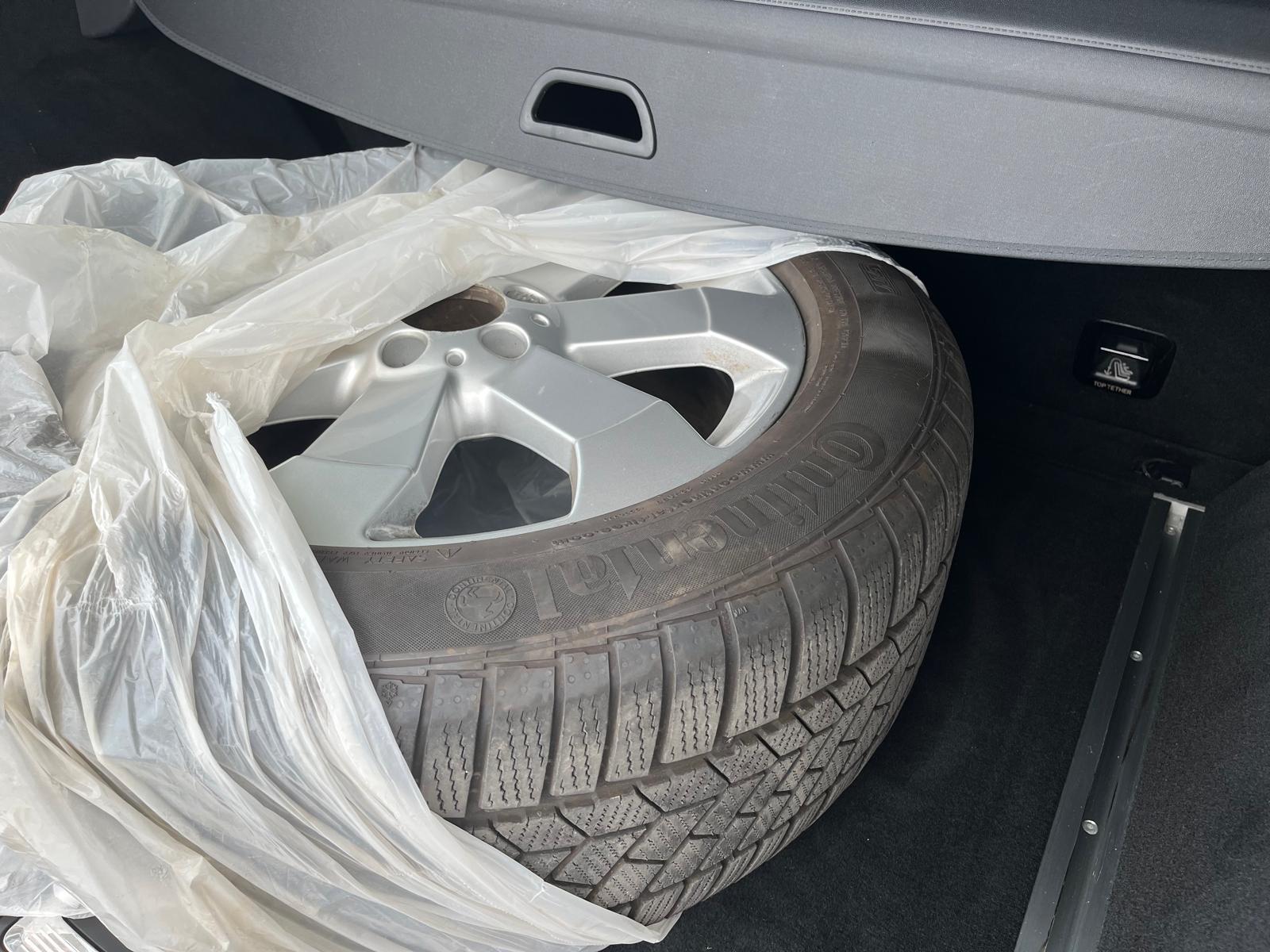 MERCEDES-BENZ GLE 350 d-image-16