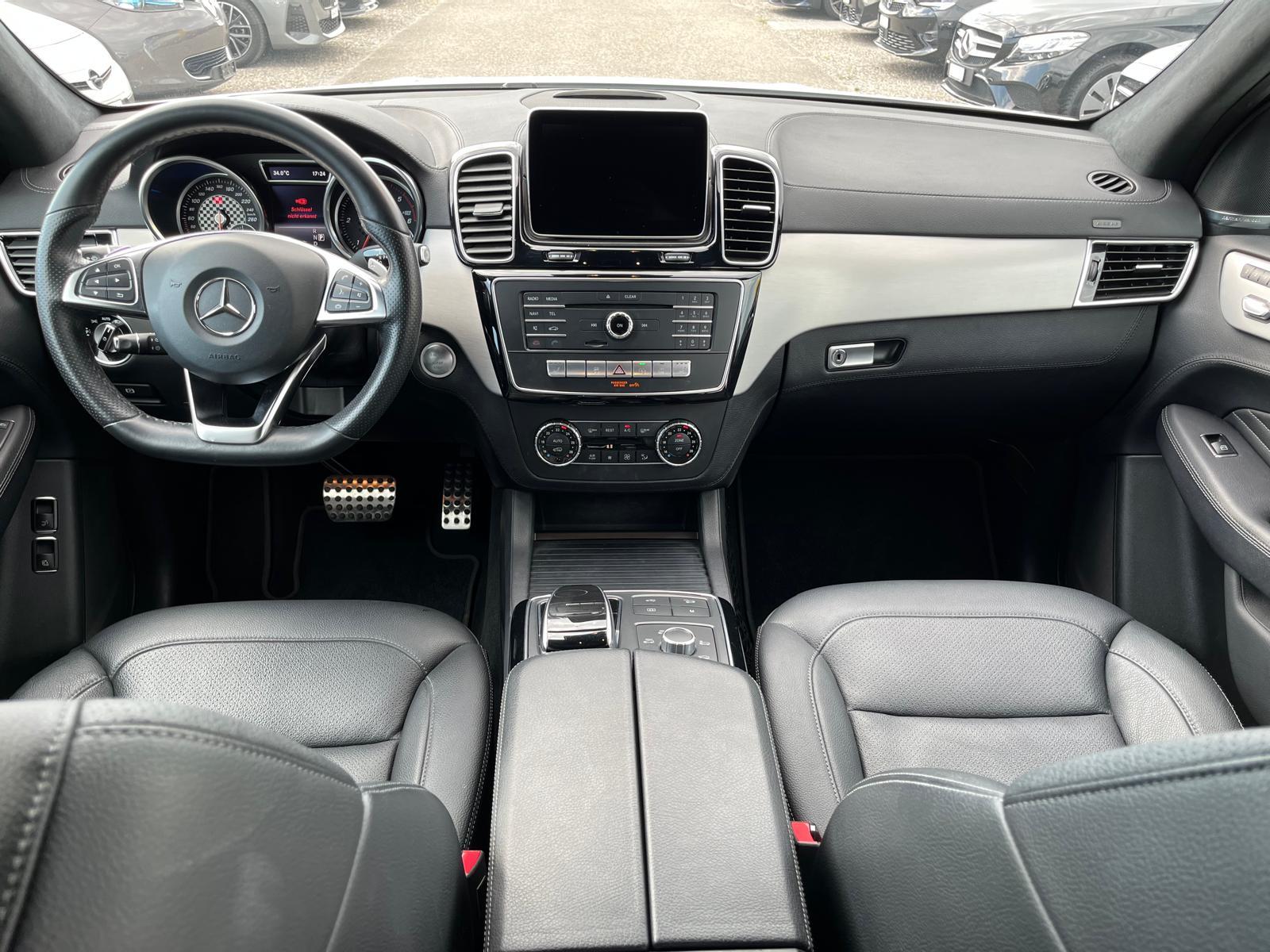 MERCEDES-BENZ GLE 350 d-image-9