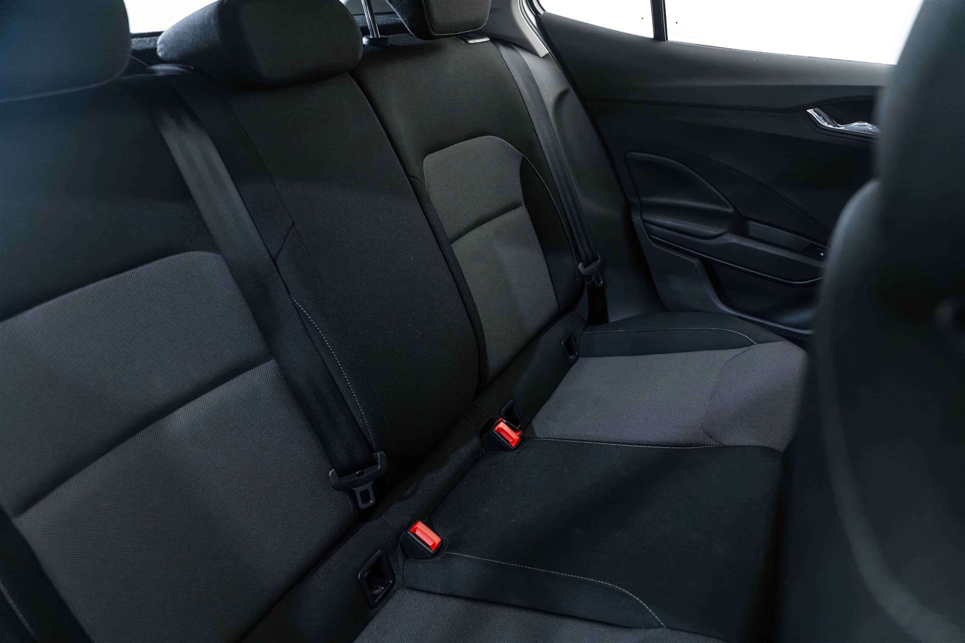 SKODA Fabia 1.0 TSi Young Edition HIT-Preis-image-13