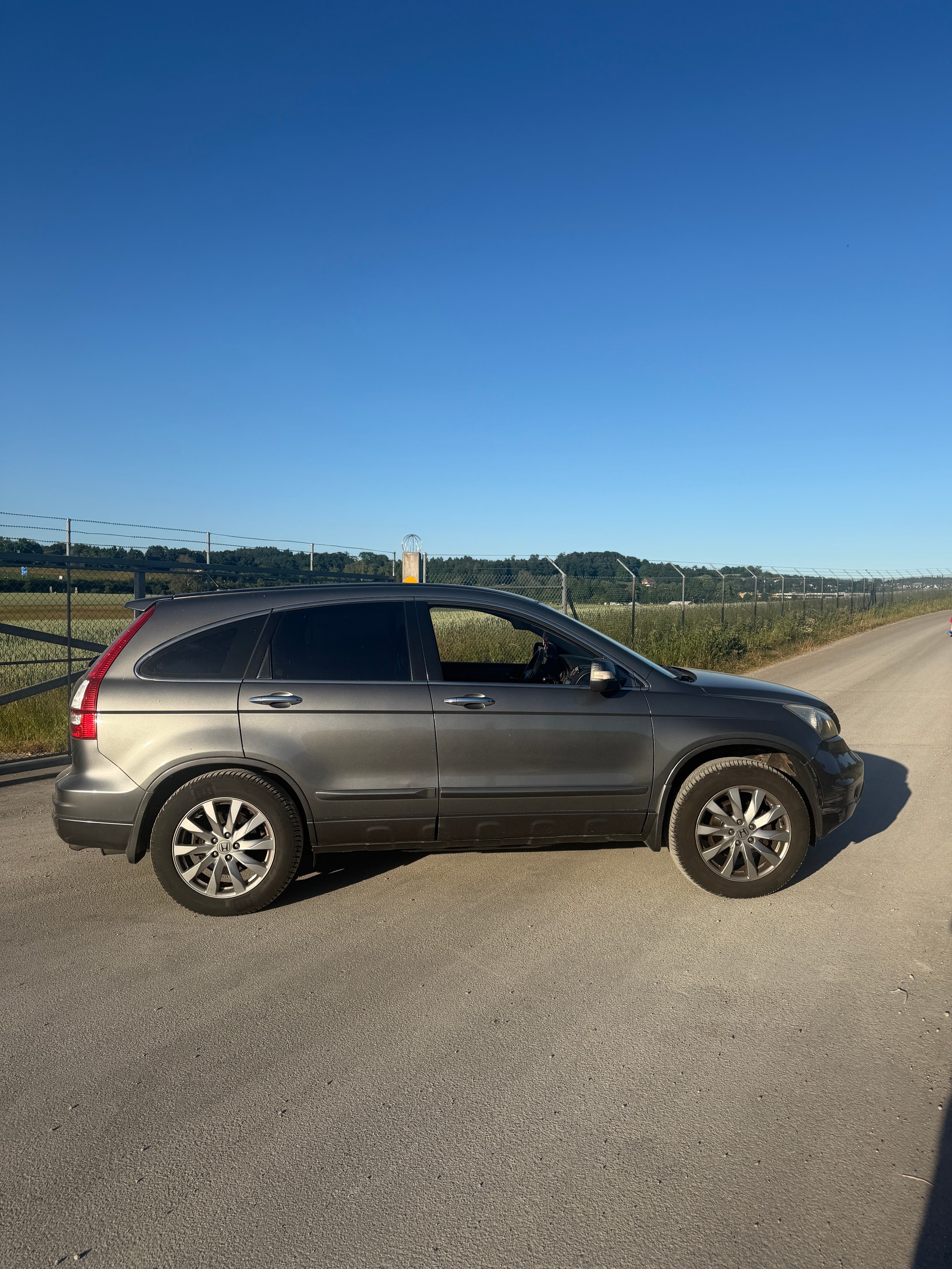 HONDA CR-V 2.2 i-DTEC 4WD Comfort Automatic-image-8