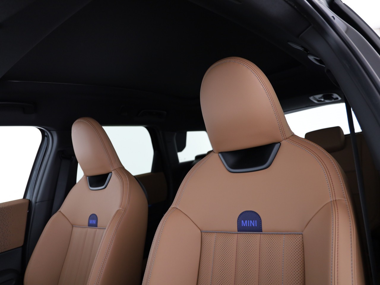 MINI Countryman S ALL4 Steptronic-image-11