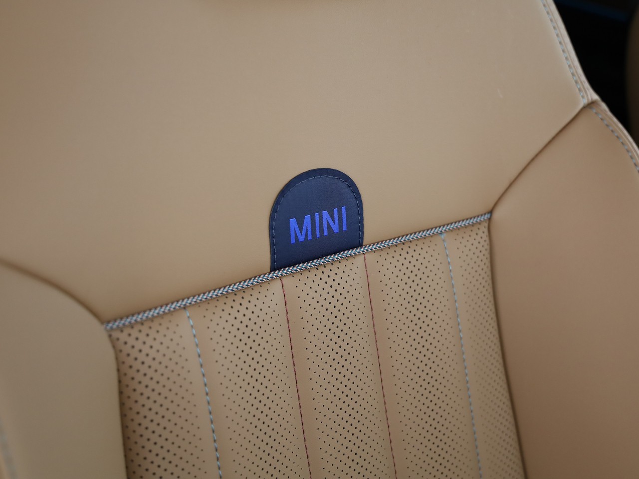 MINI Countryman S ALL4 Steptronic-image-15