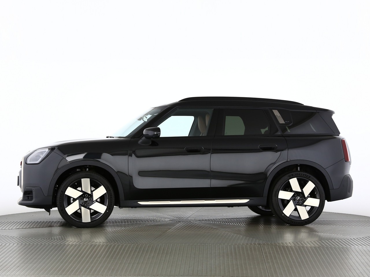 MINI Countryman S ALL4 Steptronic-showroom-element-2