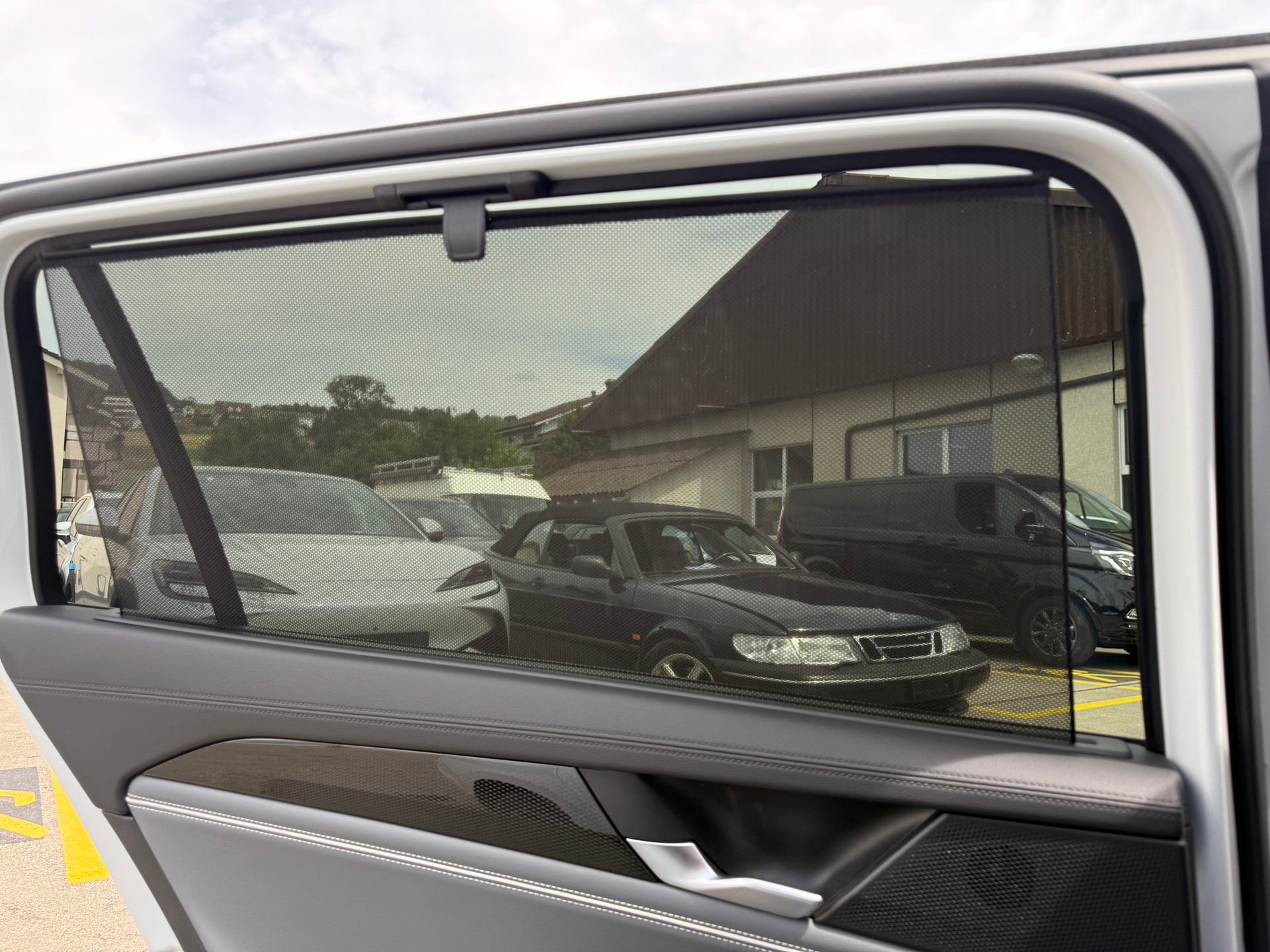 VW Passat Variant 2.0 TDI evo Business 4 Motion DSG-image-24
