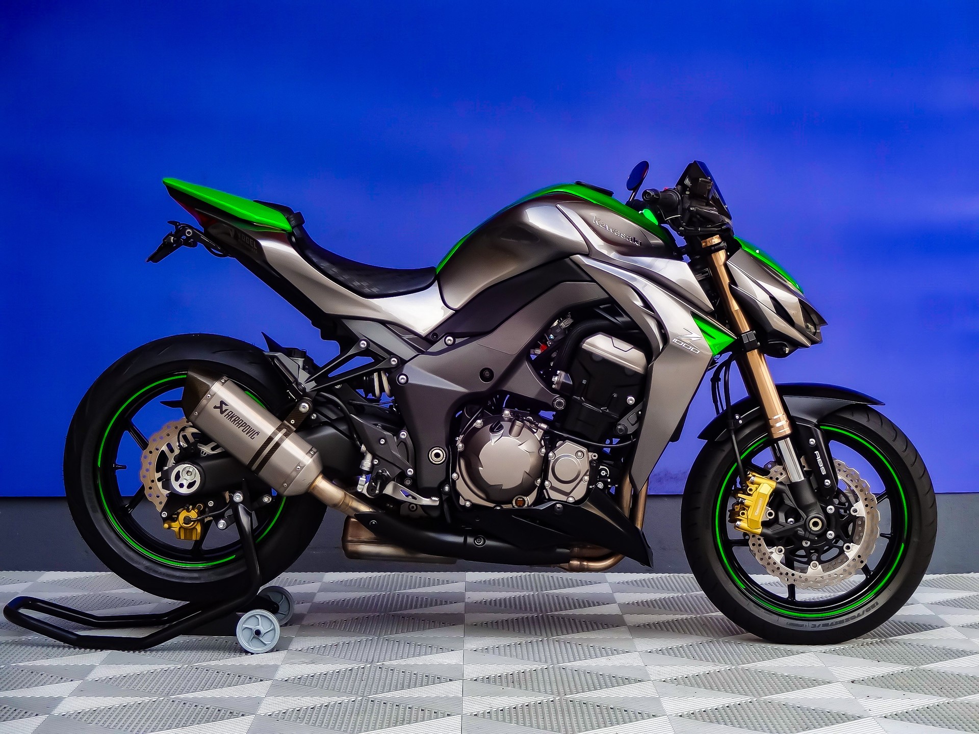 KAWASAKI Z 1000 ABS-image-1