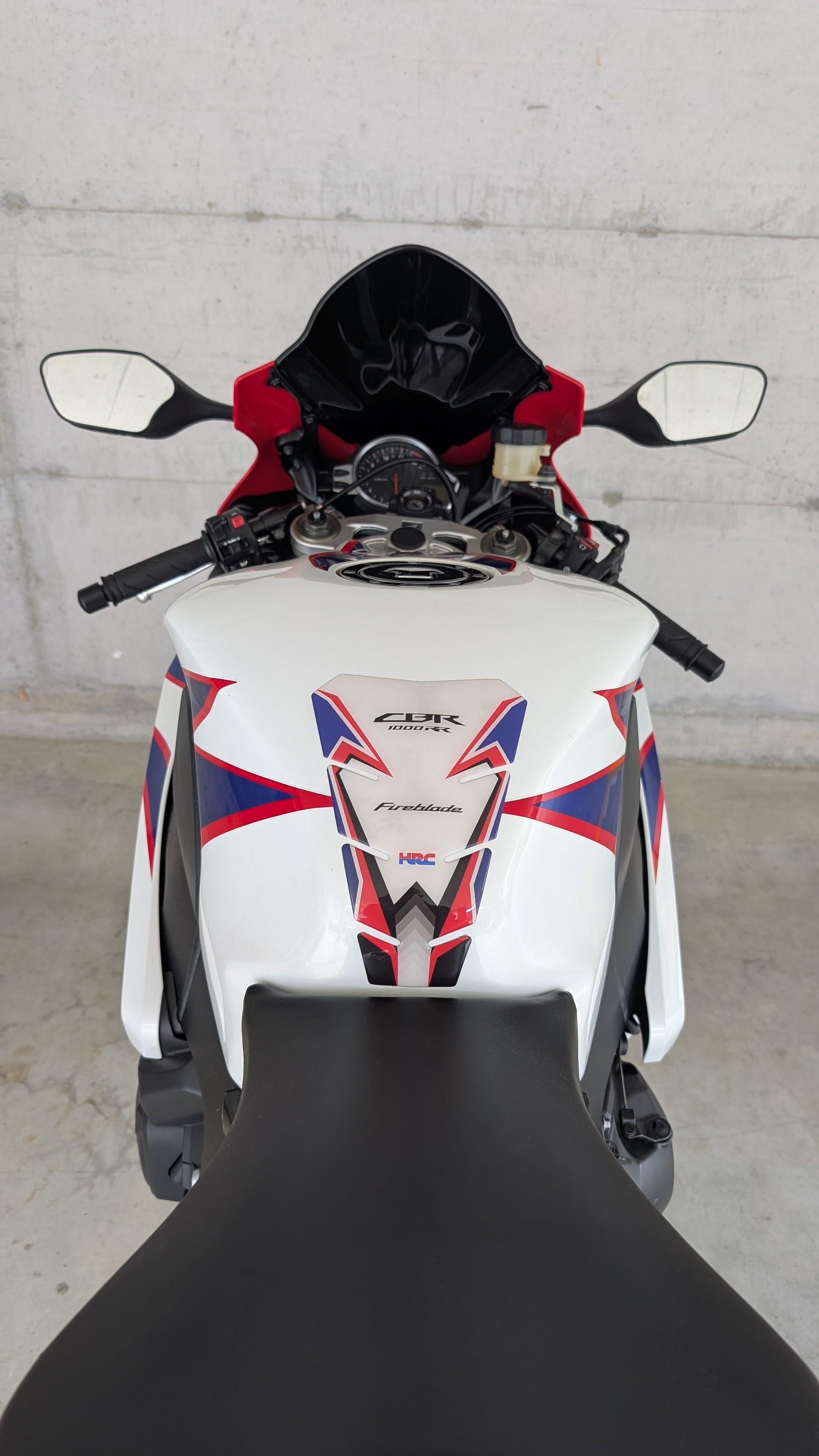 HONDA CBR 1000 RA Fireblade HRC ABS-image-6