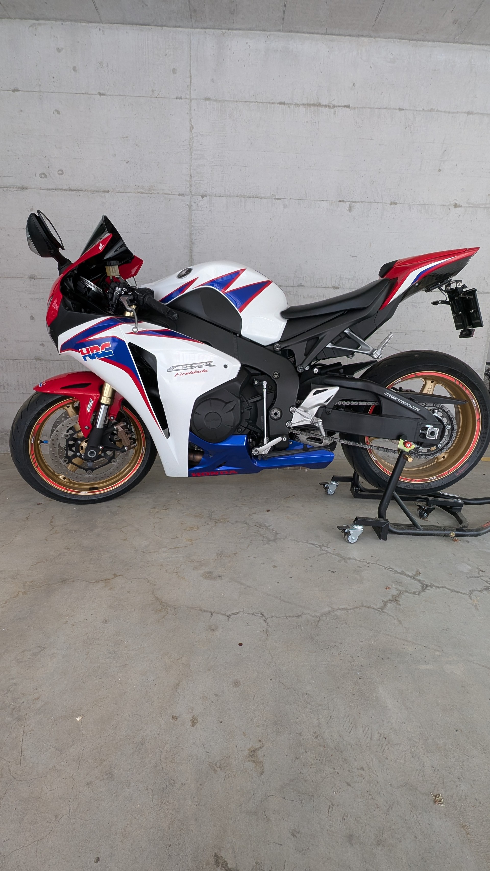HONDA CBR 1000 RA Fireblade HRC ABS-image-0