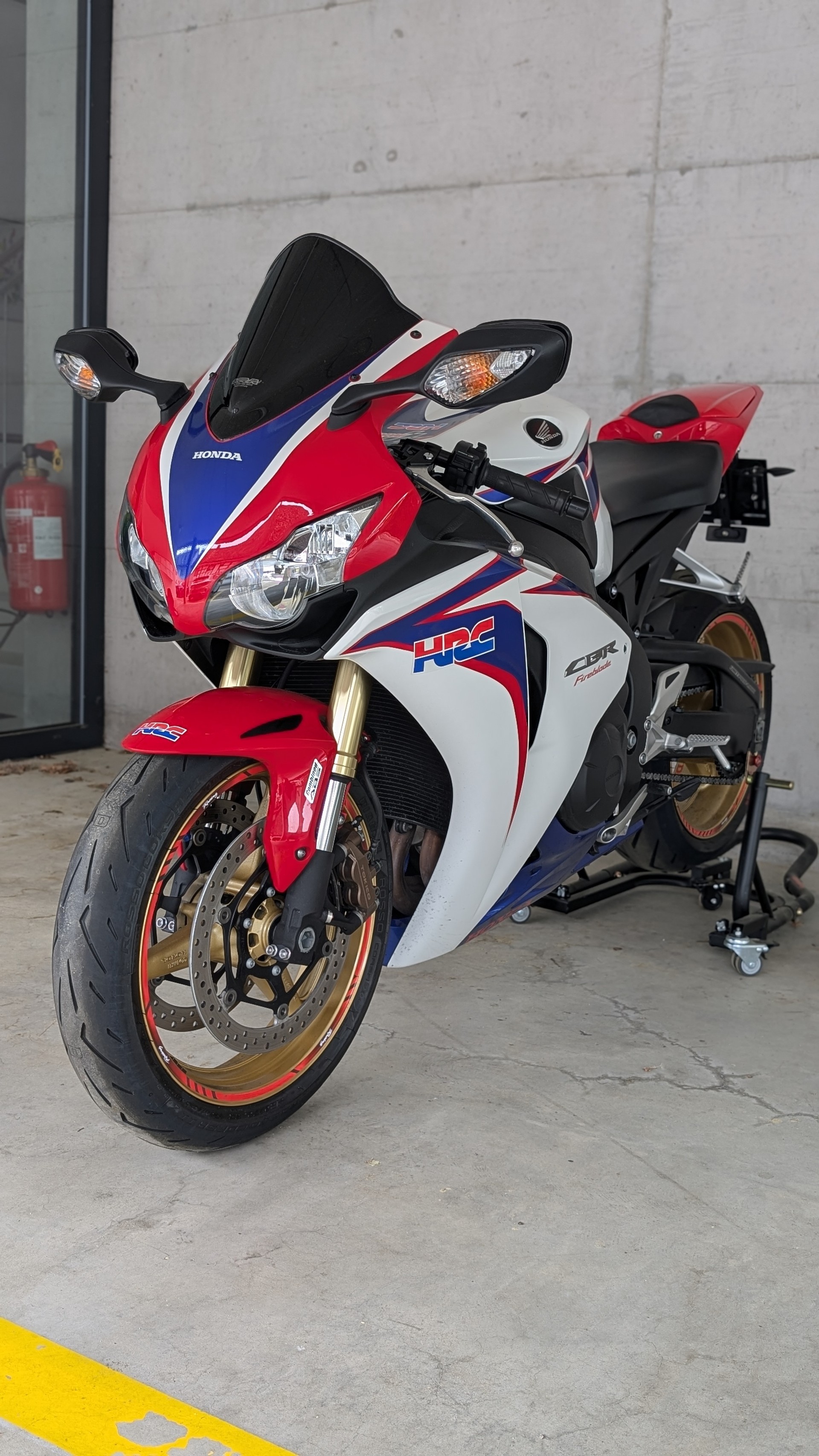HONDA CBR 1000 RA Fireblade HRC ABS-image-2