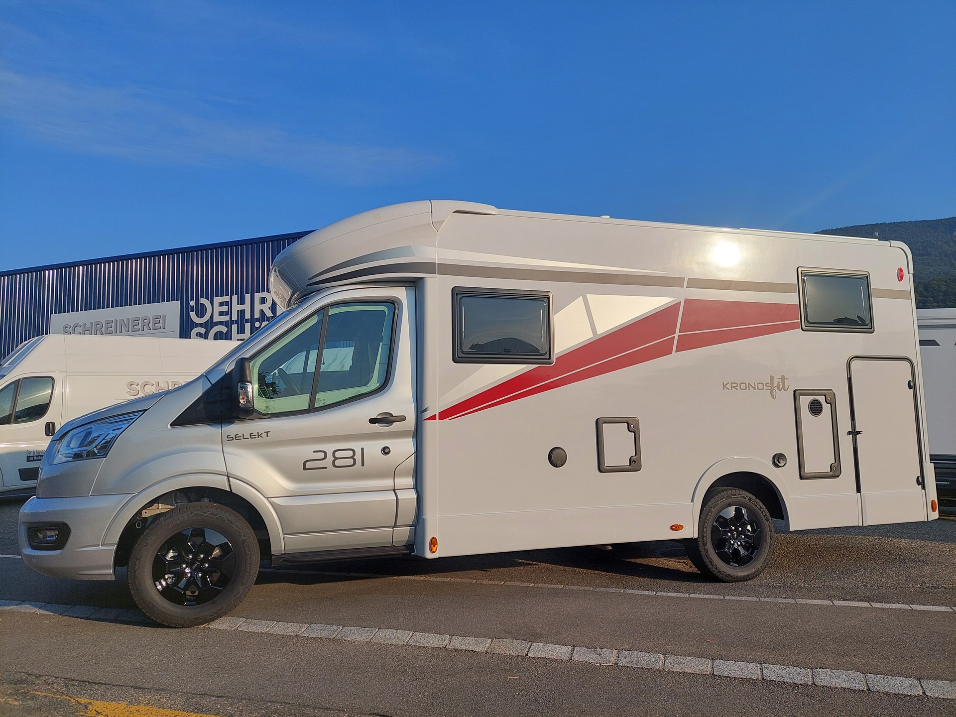 ROLLER TEAM FORD KRONOS 281P