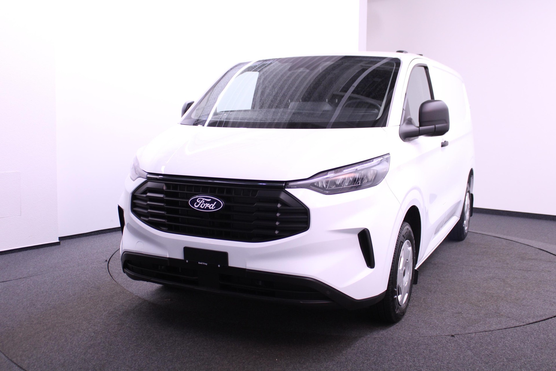 FORD Transit C Van 320 L1 2.0 EcoBlue 136 Trend-showroom-element-1