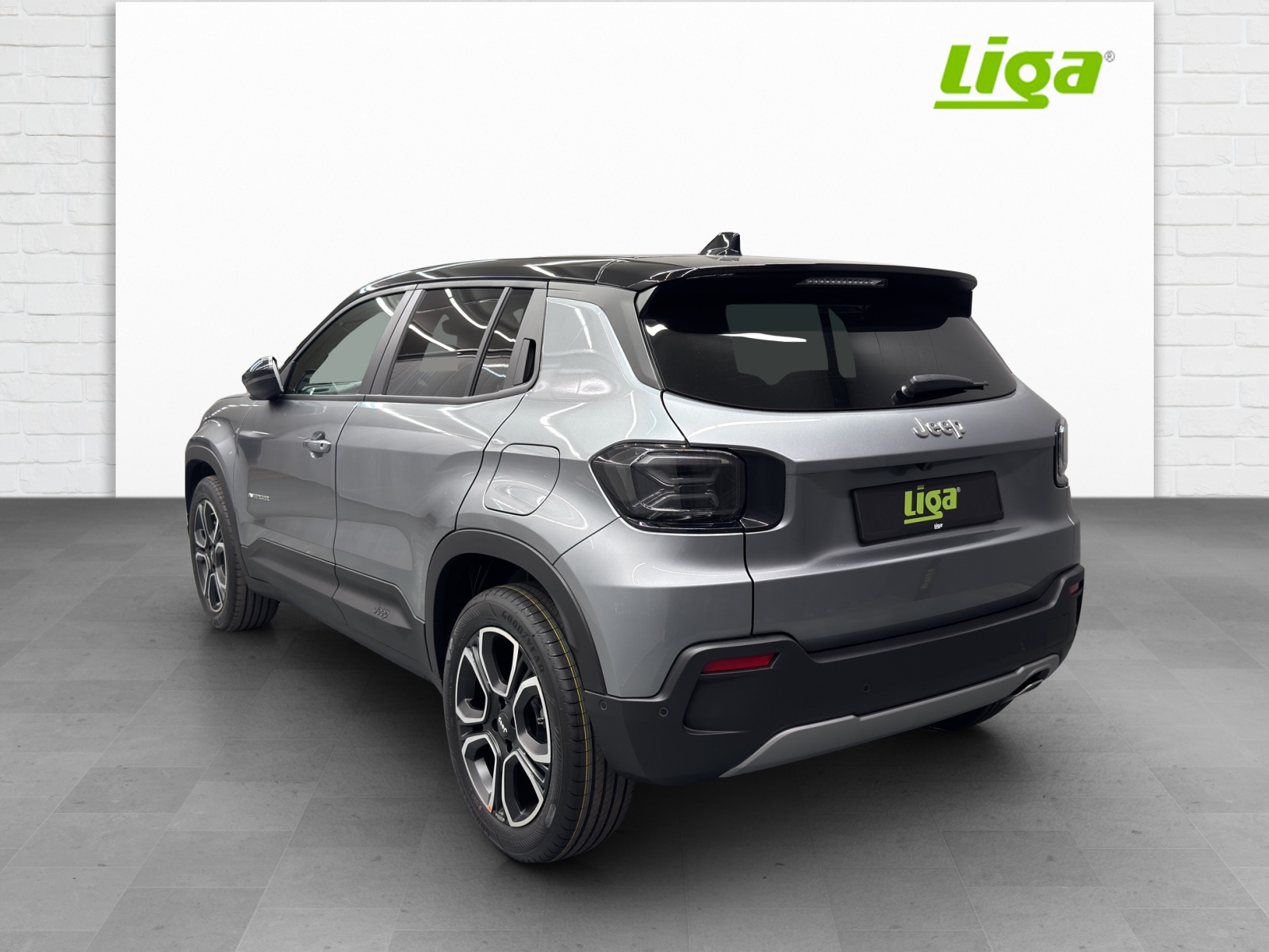 JEEP Avenger 1.2 MHEV Summit & Sky-showroom-element-3
