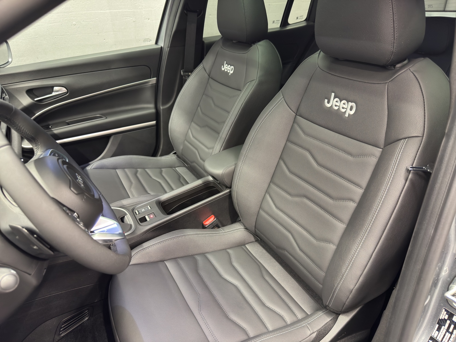 JEEP Avenger 1.2 MHEV Summit & Sky-image-15