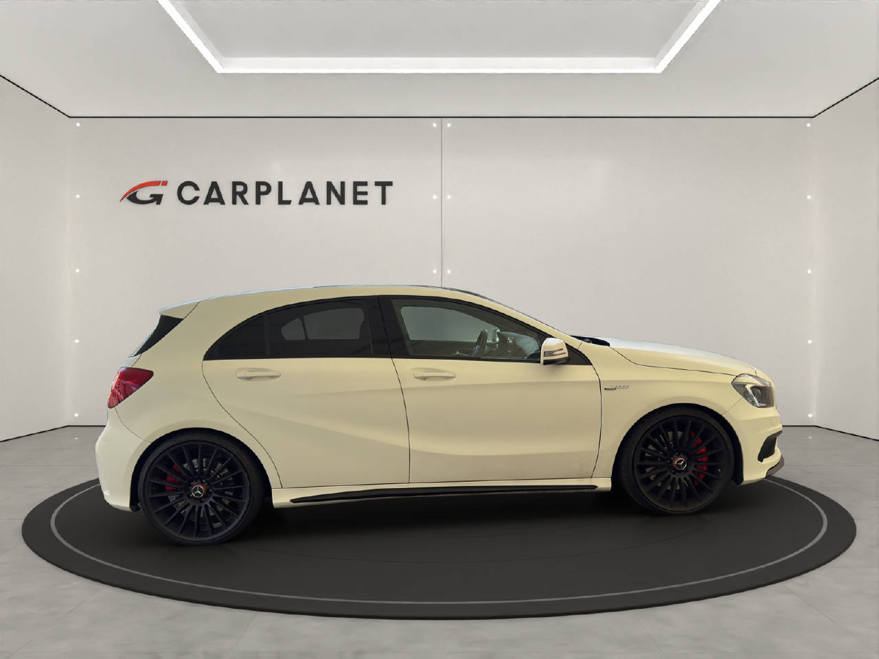 MERCEDES-BENZ A 45 AMG 4x4 *weiss MATT* 360PS-showroom-element-2