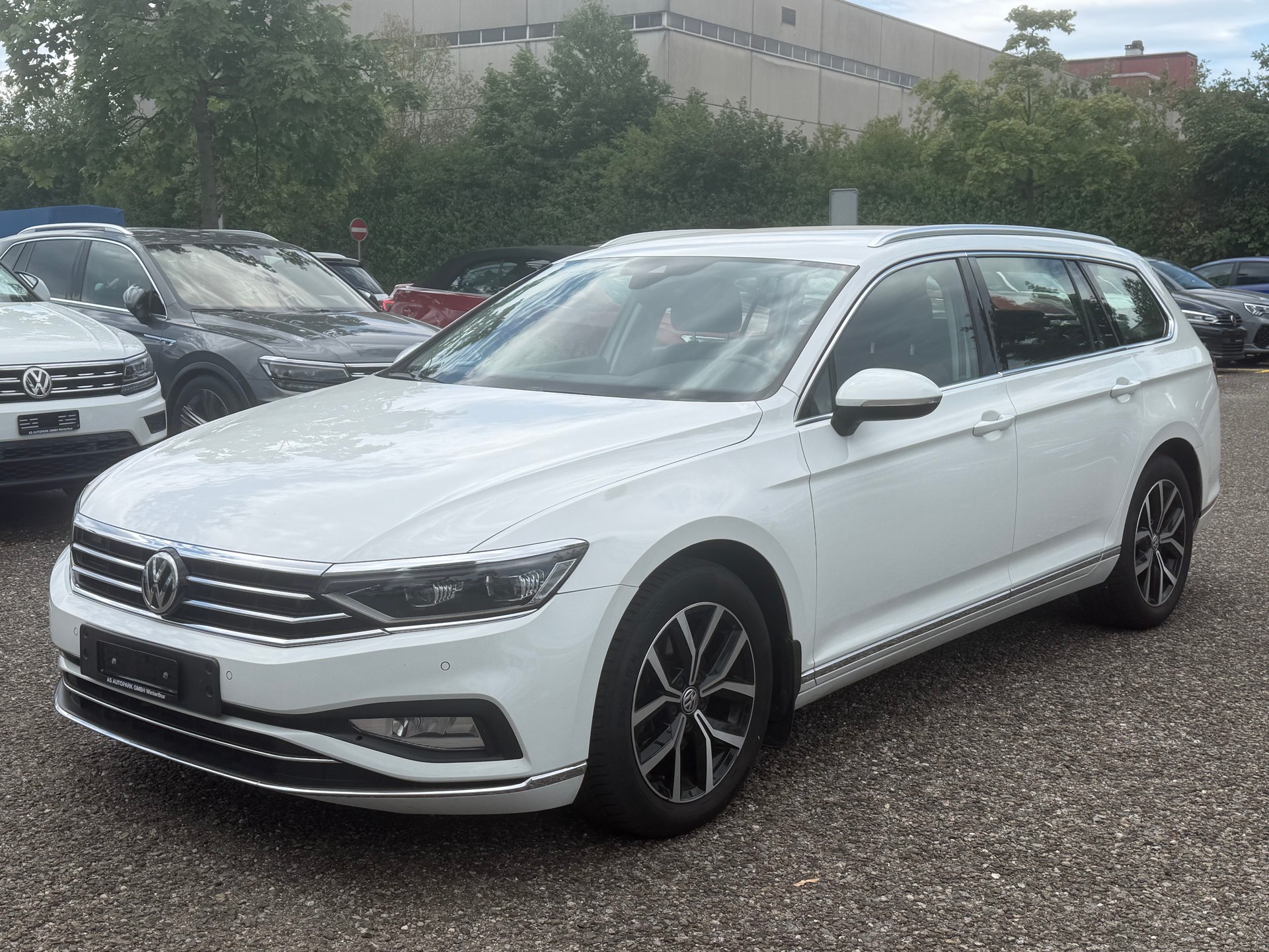VW Passat 2.0 TDI BMT Elegance 4Motion DSG
