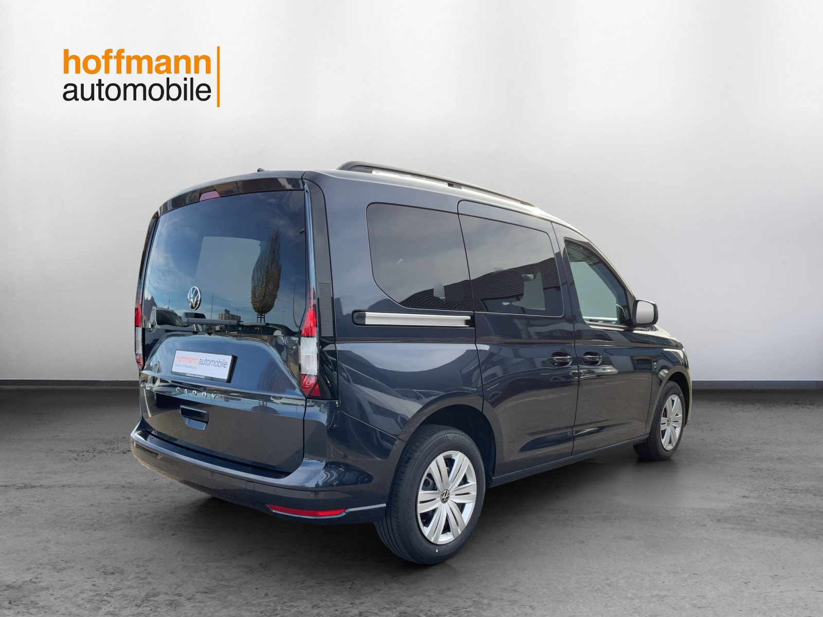 VW Caddy 1.5 TSI Life DSG-showroom-element-3