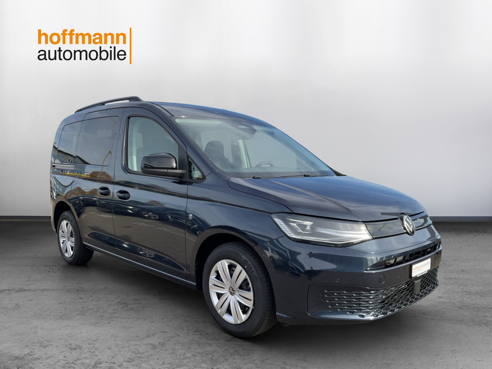 VW Caddy 1.5 TSI Life DSG-showroom-element-2