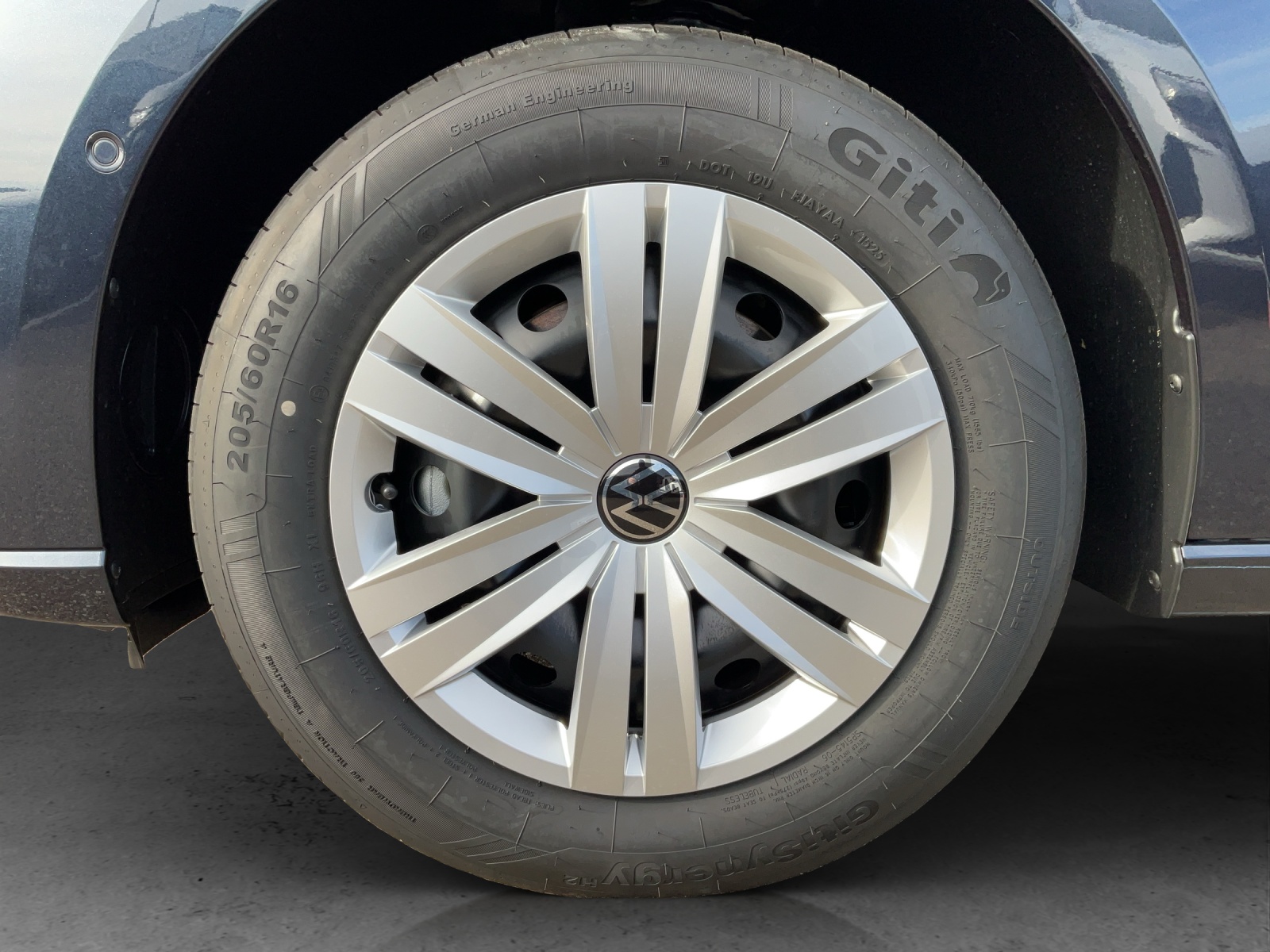 VW Caddy 1.5 TSI Life DSG-image-12