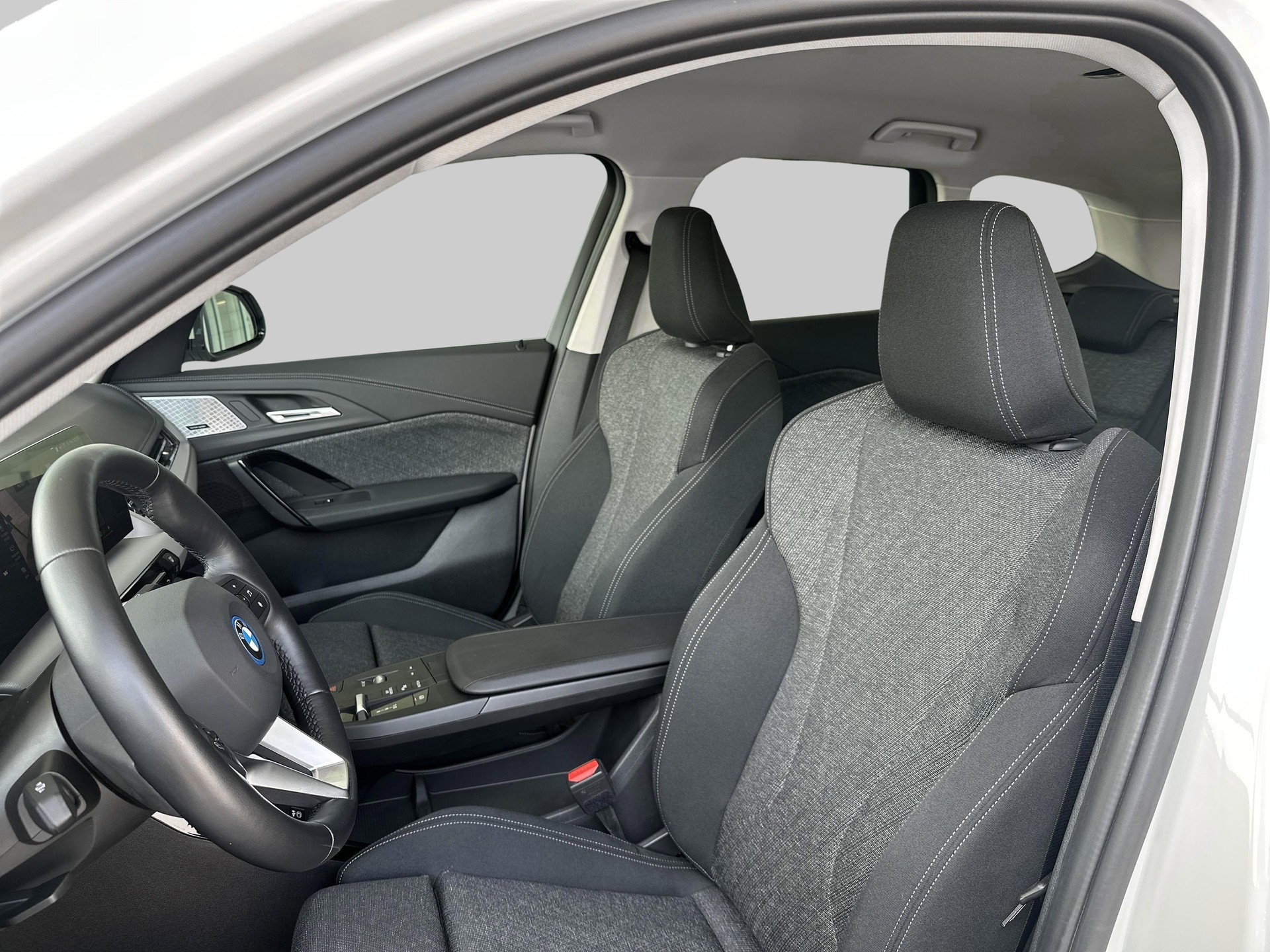 BMW X1 xDrive 30e-image-8