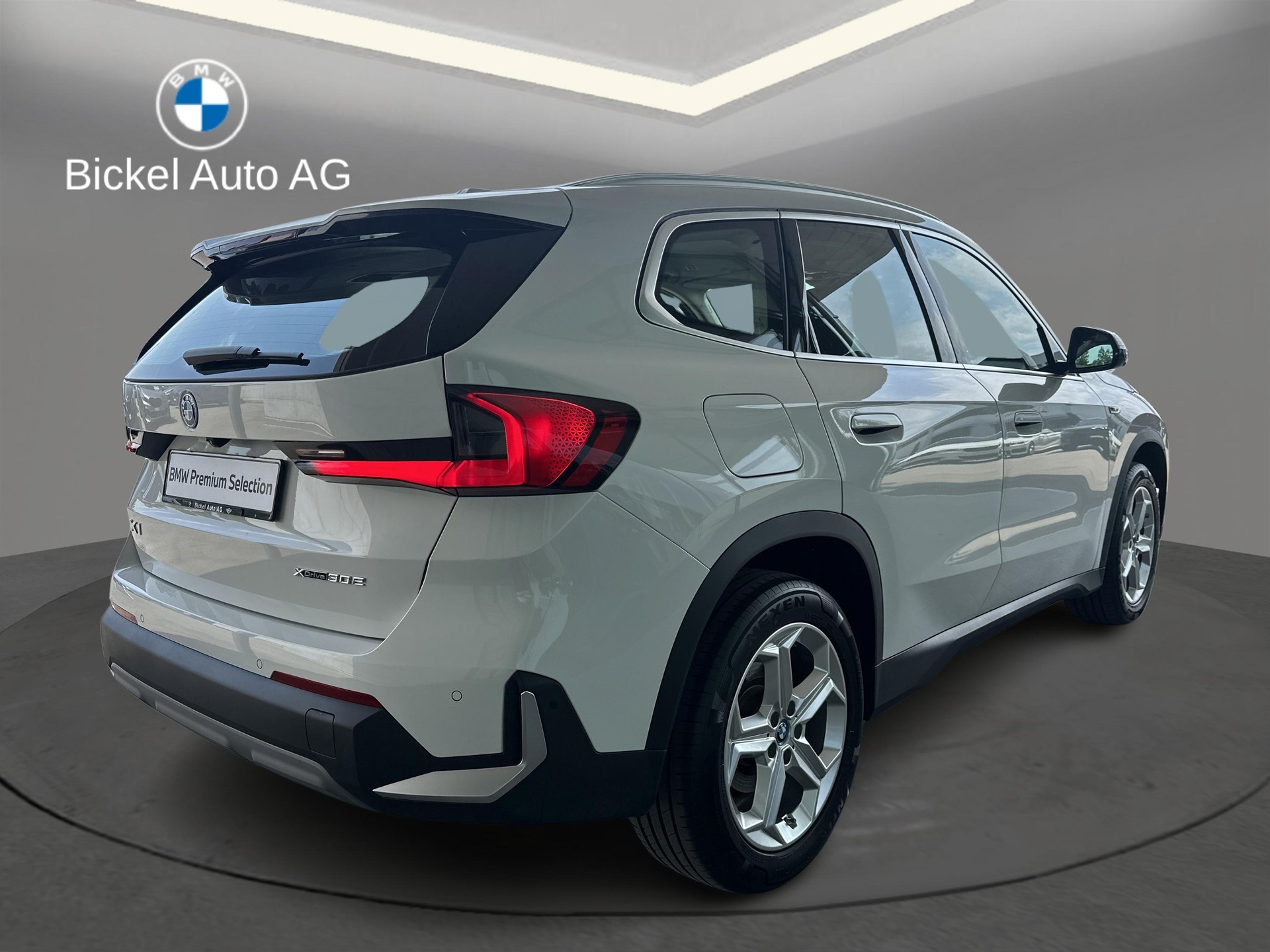 BMW X1 xDrive 30e-image-4