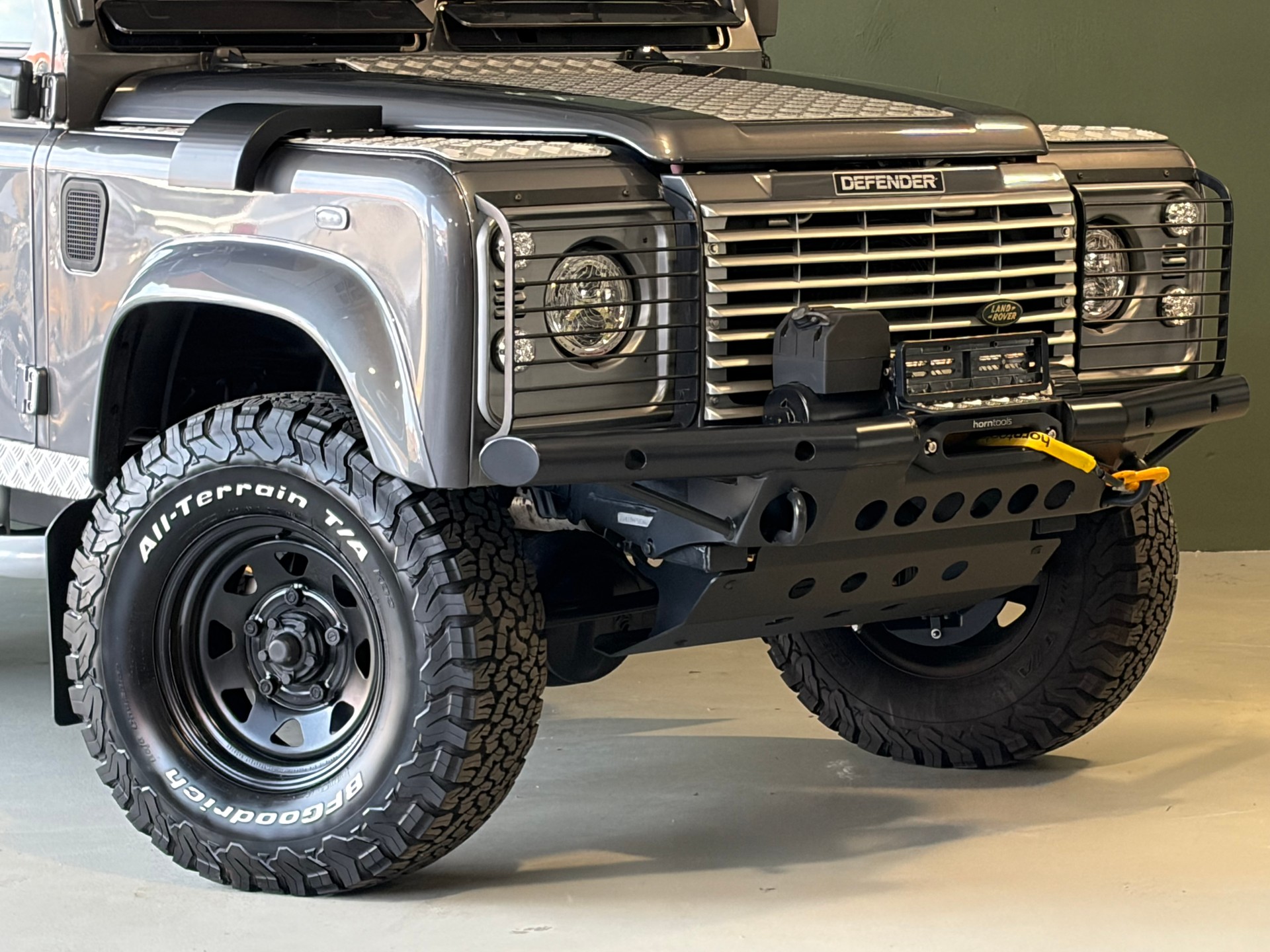 LAND ROVER Defender 110 2.5Td5 *CH-Fahrzeug*MFK 12.2025*-image-21