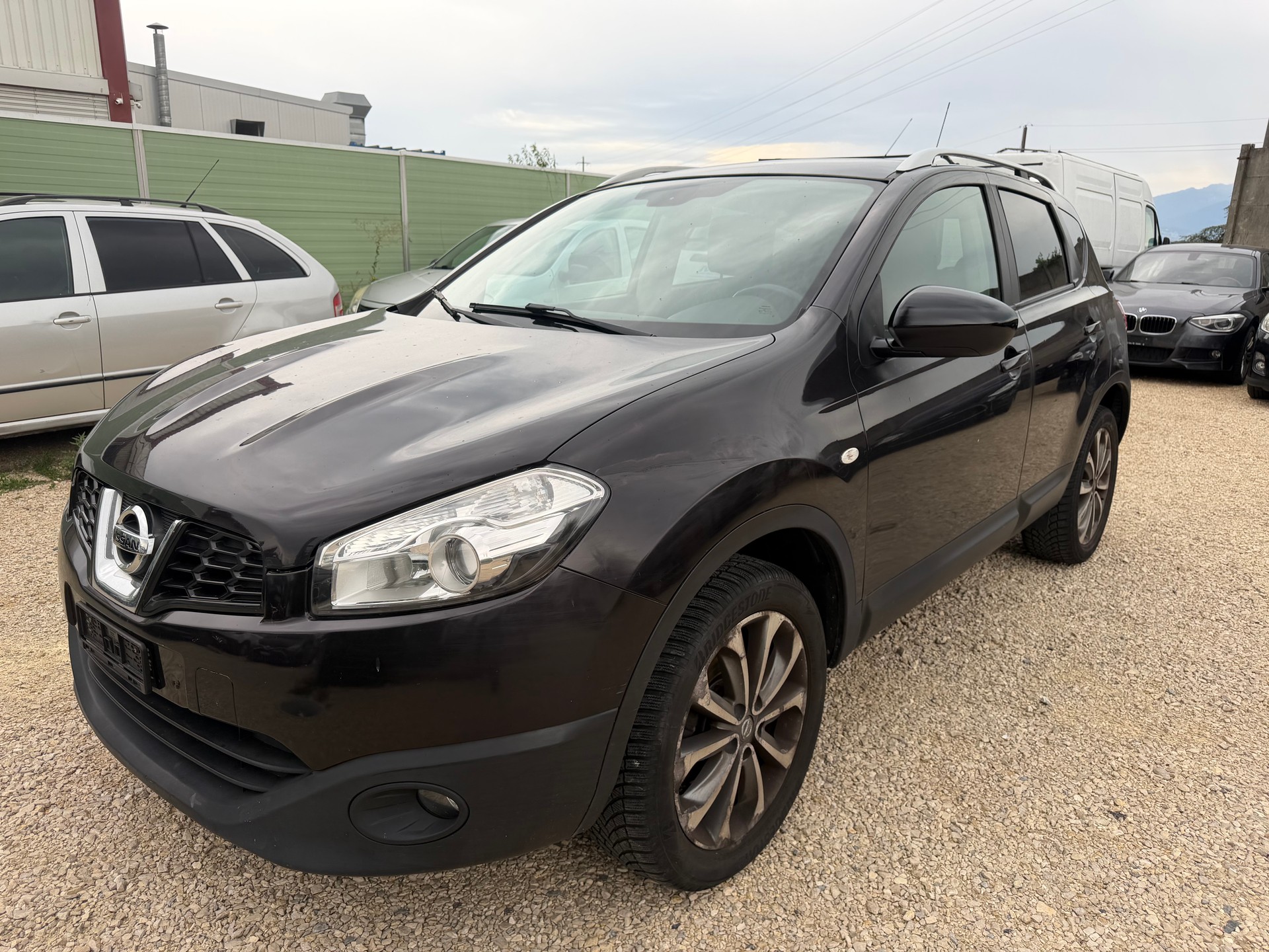NISSAN Qashqai 2.0 4WD tekna
