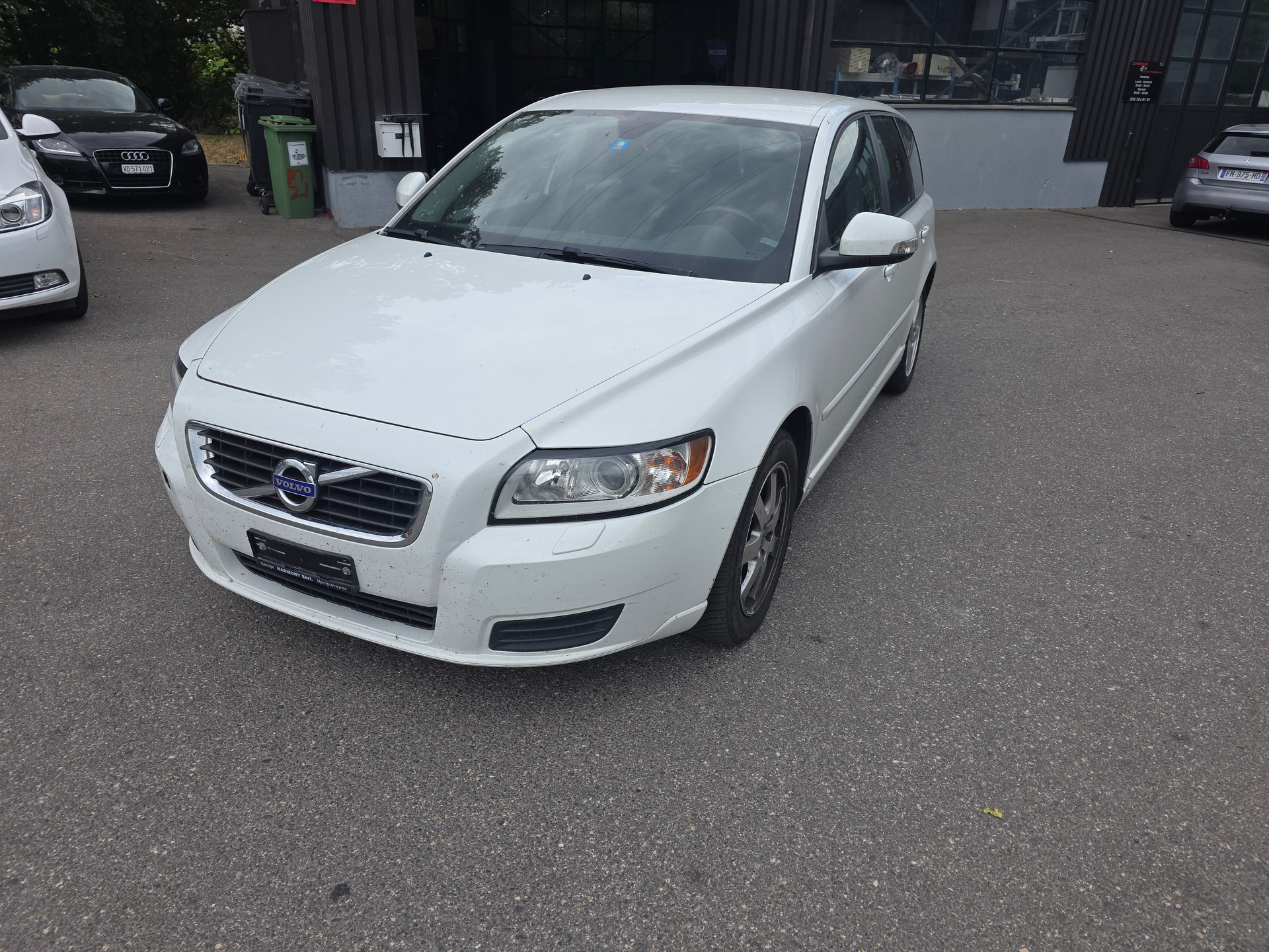 VOLVO V50 D3 Kinetic Geartronic