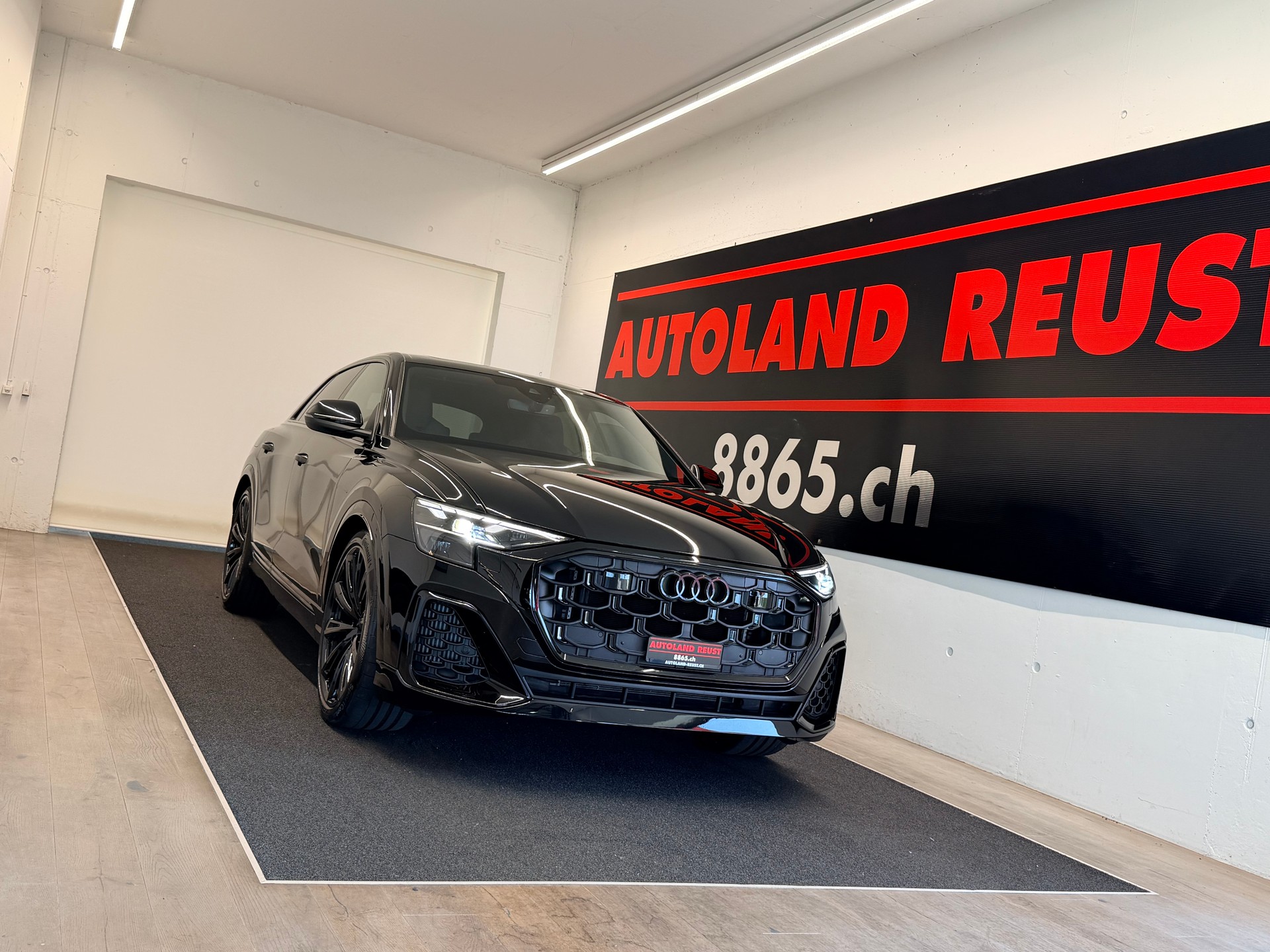 AUDI SQ8 SUV TFSI quattro tiptronic
