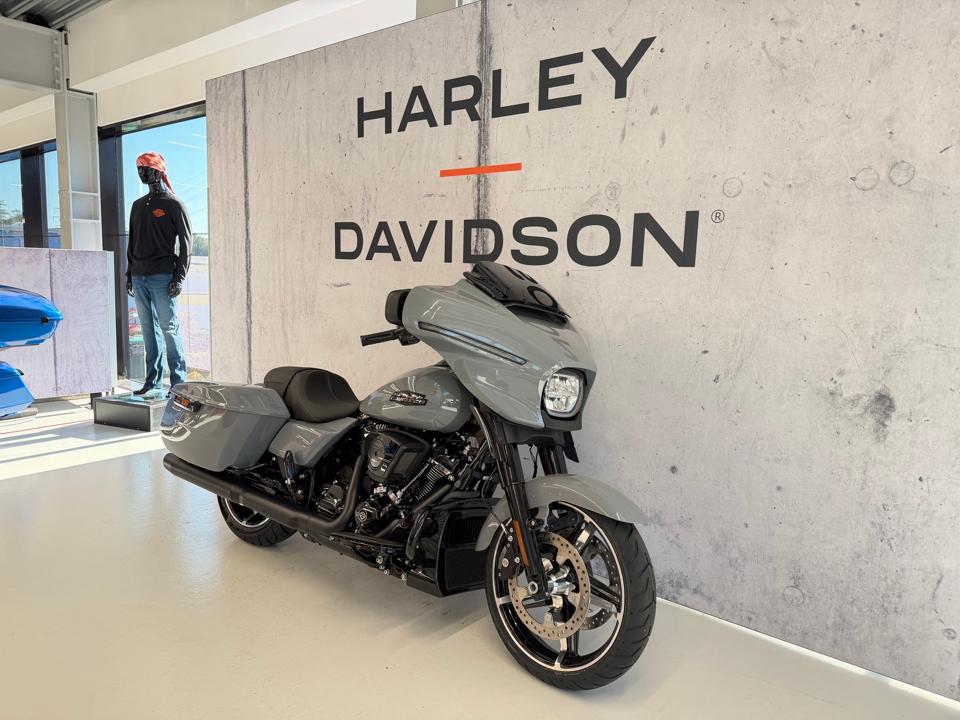 HARLEY-DAVIDSON FLHX Street Glide 117-image-1