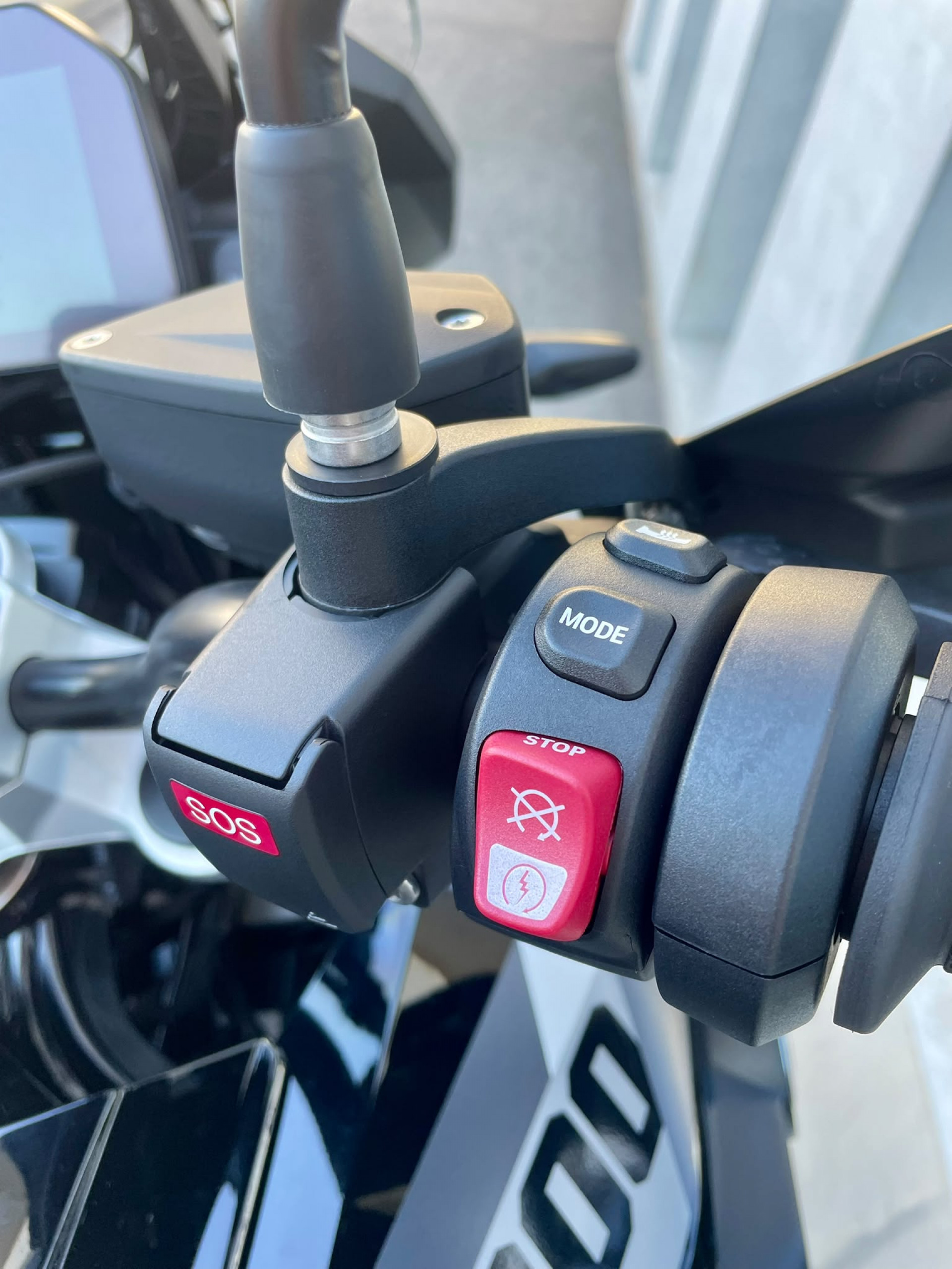 BMW F 800 GS-image-4
