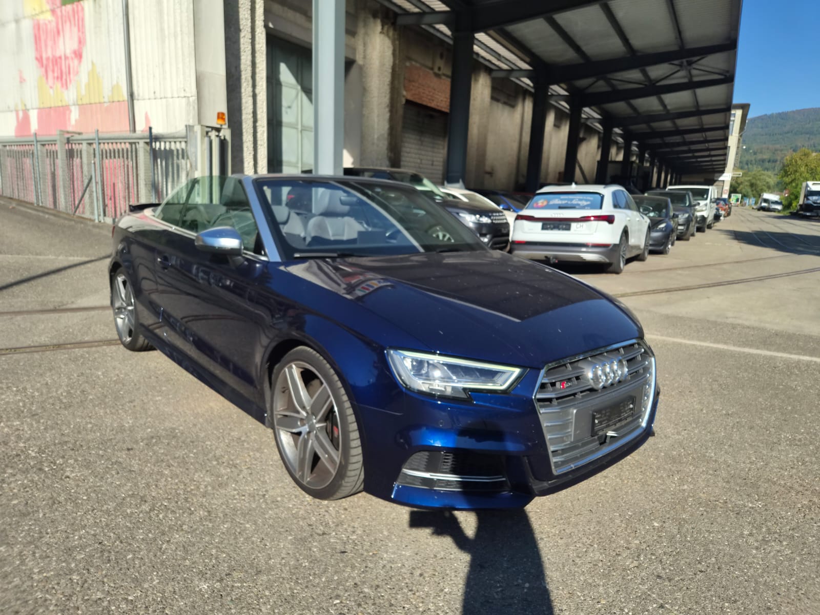 AUDI S3 Cabriolet 2.0 TFSI quattro S-tronic-showroom-element-1