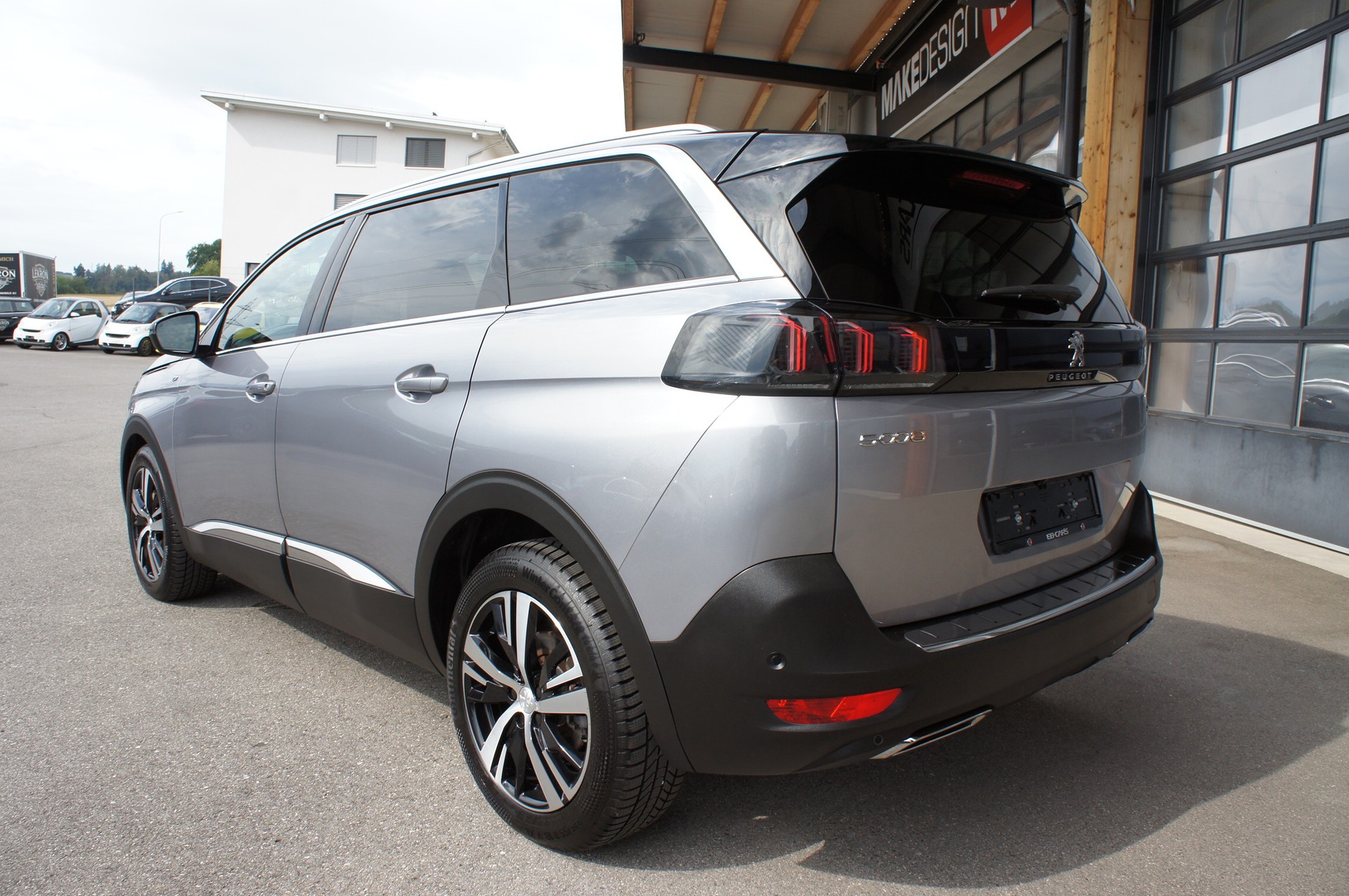 PEUGEOT 5008 1.5 BlueHDi GT EAT8-showroom-element-2