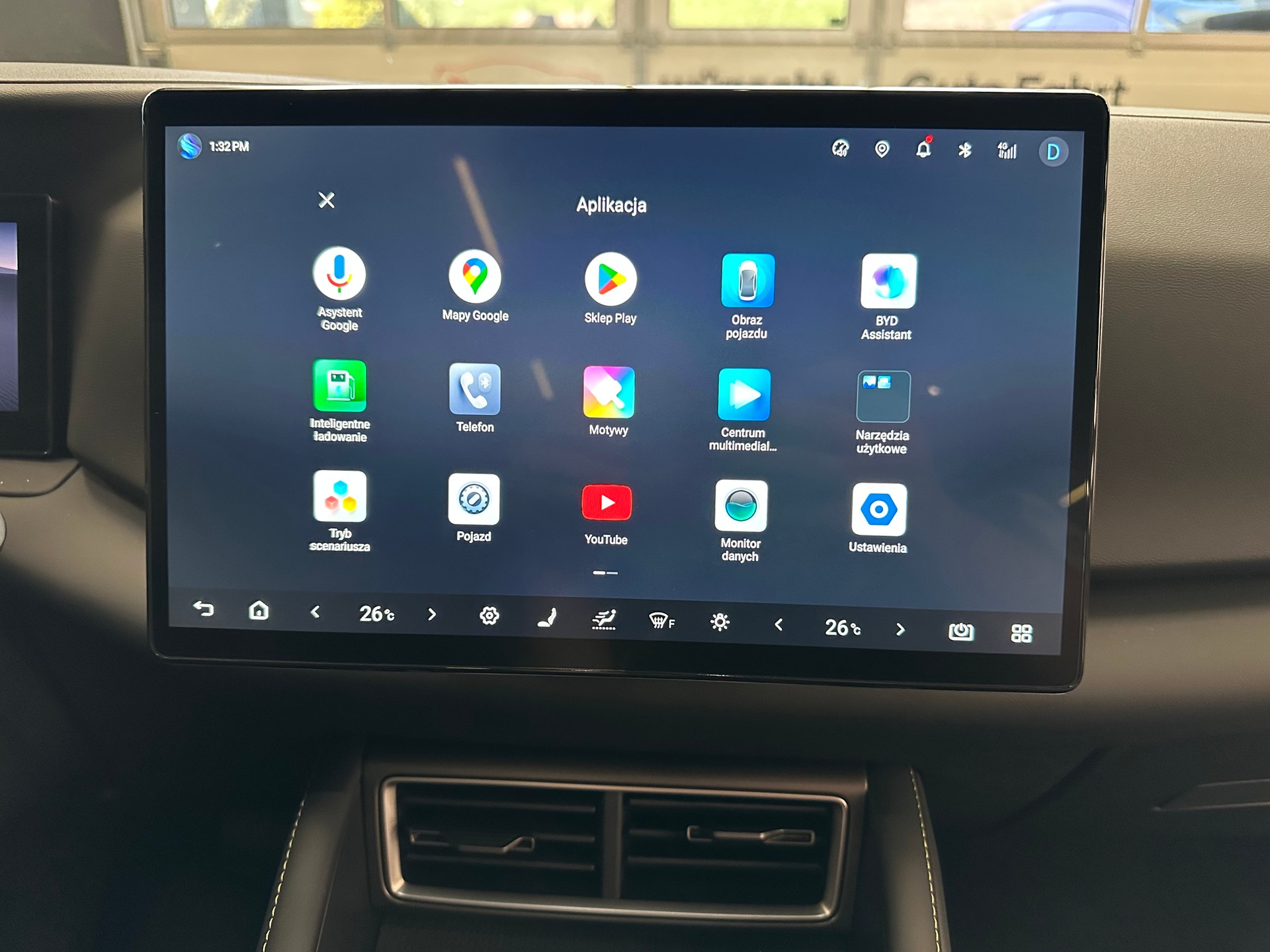 BYD Atto 2 DM-i Boost-image-18