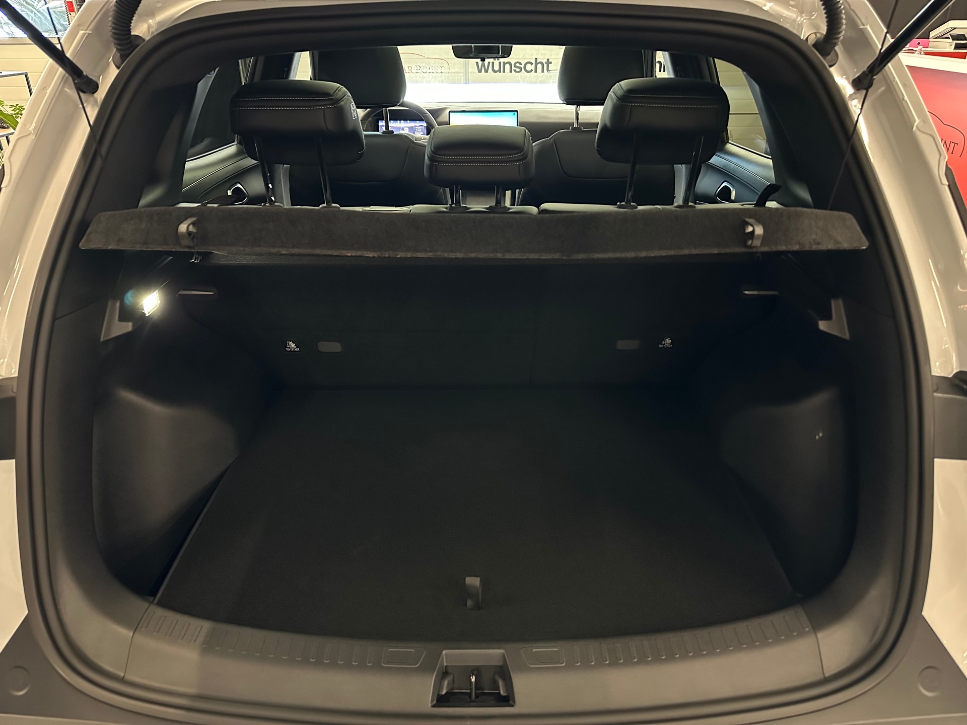 BYD Atto 2 DM-i Boost-image-27